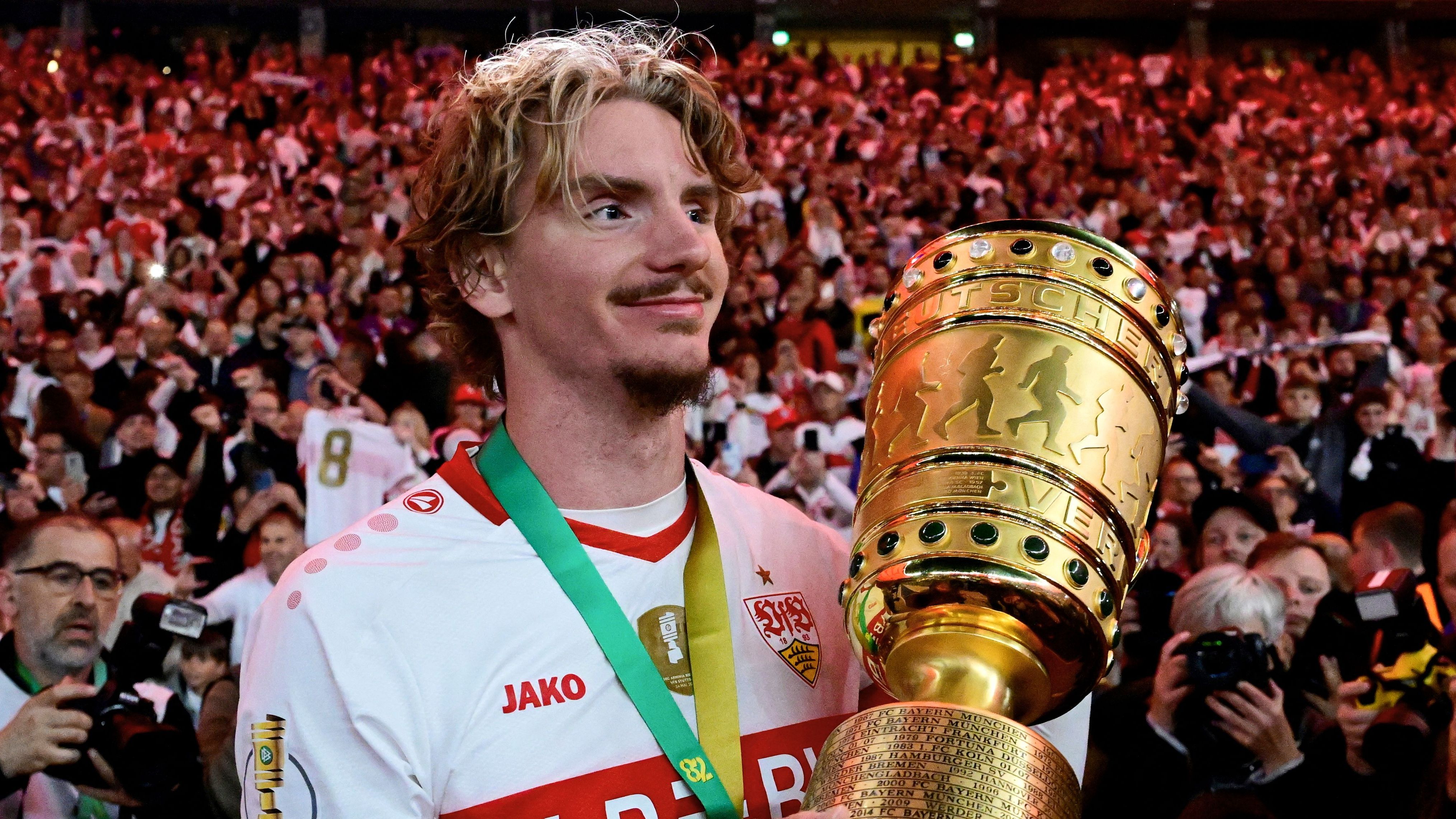 images-v3-getty-2216158134-crop-MM5DIMBVG45DEMRYGI5G433XMU5DKMRVHIYA====-GettyImages-2216158134