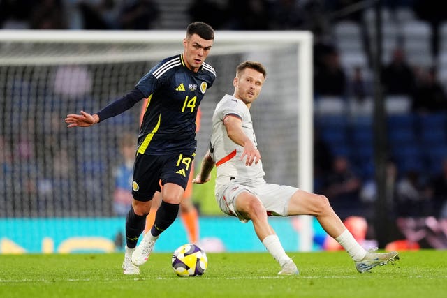 v2-image-production-3ad56bdefbe8ac99ecad9b9097634a16Y29udGVudHNlYXJjaGFwaSwxNzU2MjE0MzI3-2.80538670