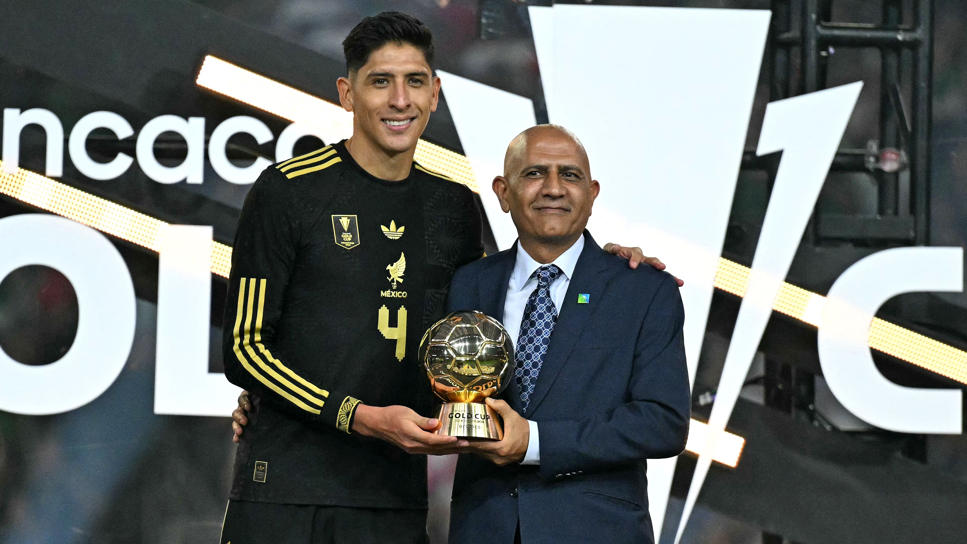 images-v3-getty-2223265342-crop-MM5DGOJWGA5DEMRSHA5G433XMU5DAORSGA3A====-GettyImages-2223265342