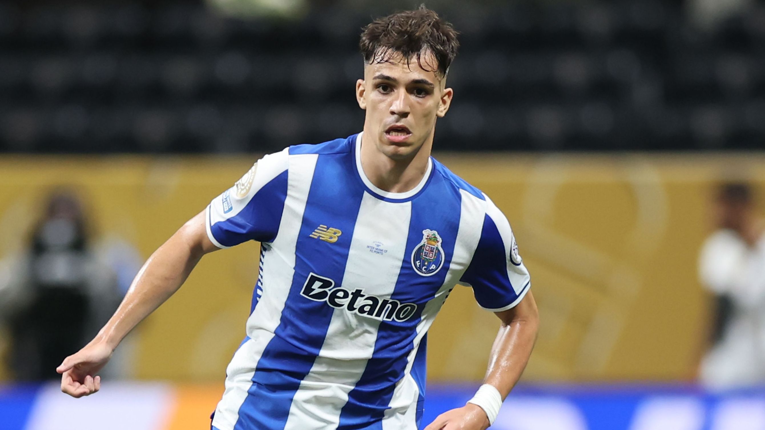 images-v3-getty-2221339373-crop-MM5DENRYGA5DCNJQG45G433XMU5DCNBQGU5DQNI=-GettyImages-2221339373