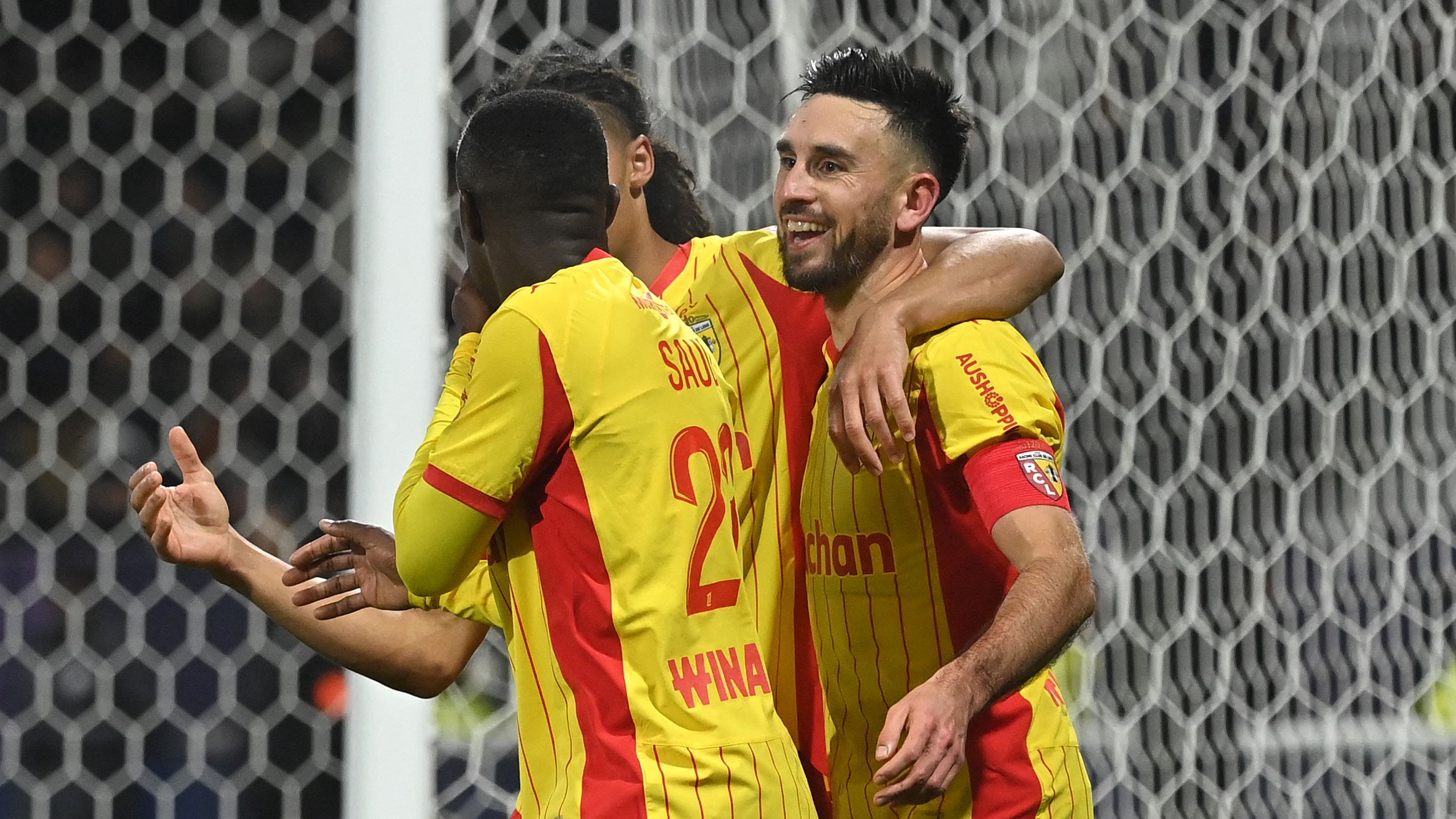 images-v3-getty-2253796346-crop-MM5DEMZTGY5DCMZRGQ5G433XMU5DCNZ2GEYQ====-GettyImages-2253796346