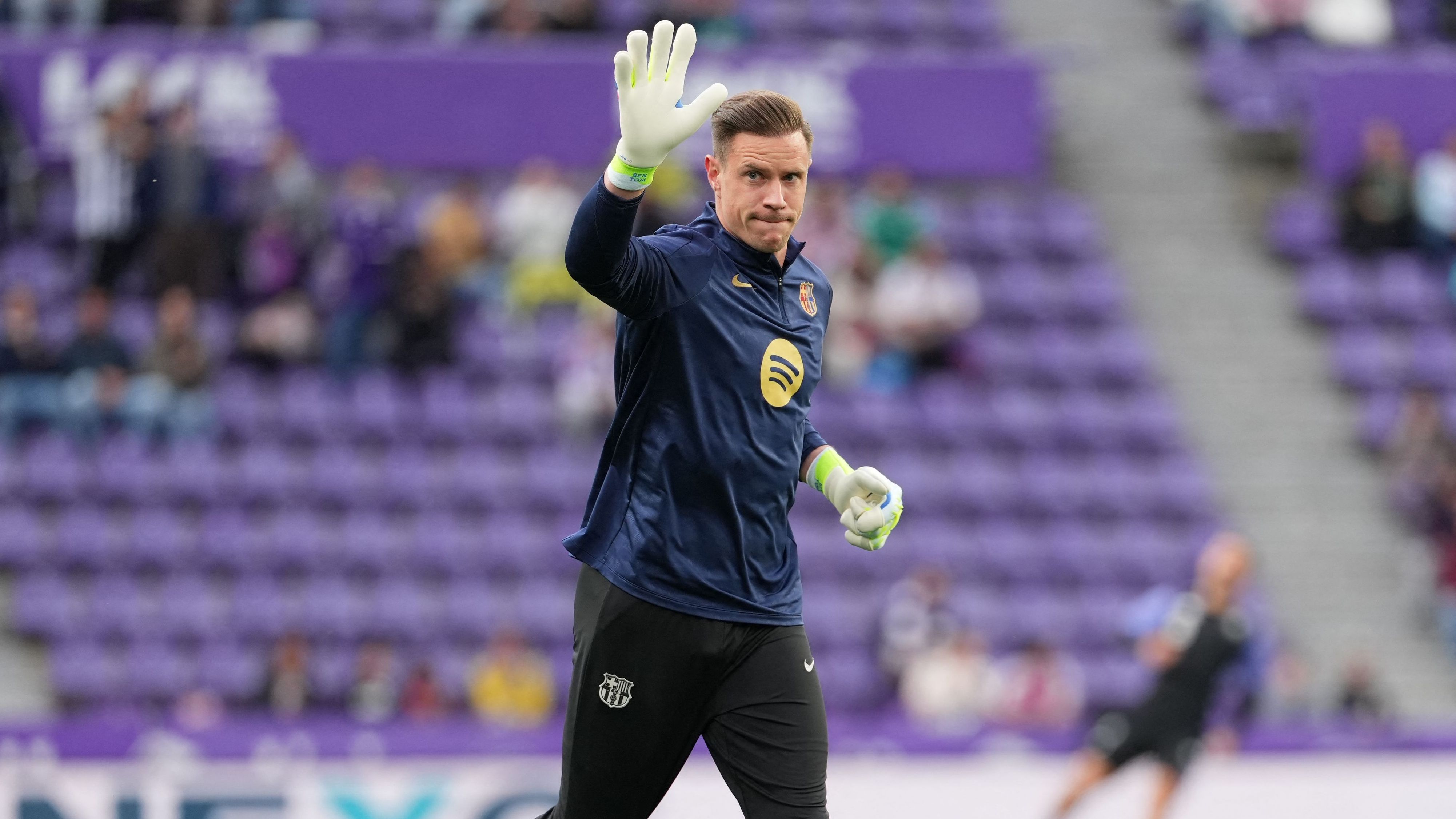 images-v3-getty-2212632328-crop-MM5DIMBQGM5DEMRVGI5G433XMU5DCMBQGE5DCNA=-GettyImages-2212632328