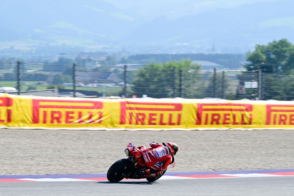 images-mgl-2d1kBLZY-s1000-francesco-bagnaia-ducati-team