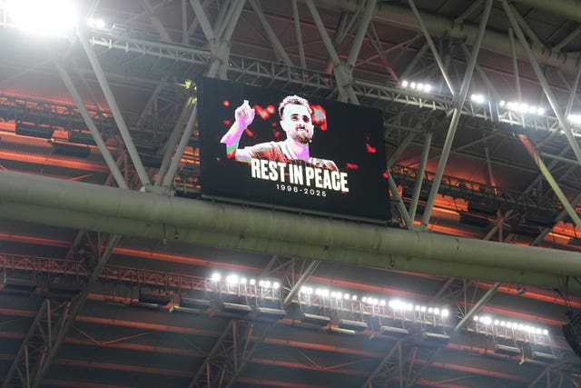 v2-image-production-61089f447f9d1359892a3f3e0e19c2b1Y29udGVudHNlYXJjaGFwaSwxNzU5NTc1MzEz-2.81822597