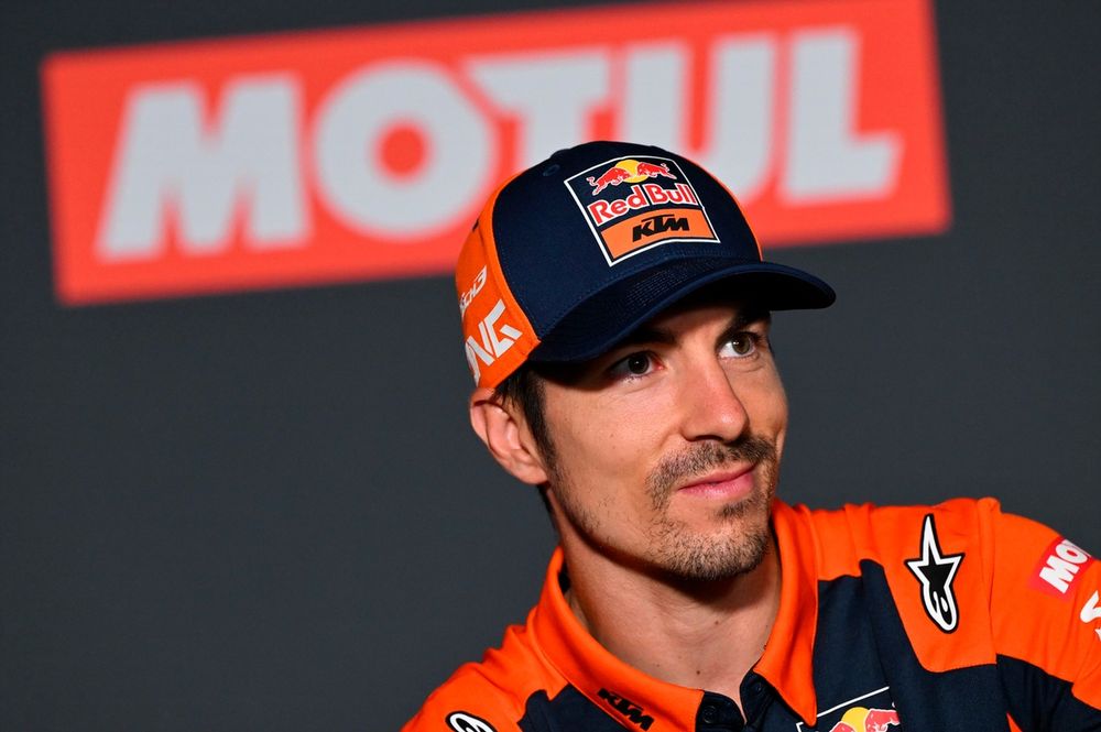 images-mgl-6VRzAaL6-s1000-maverick-vinales-red-bull-ktm-