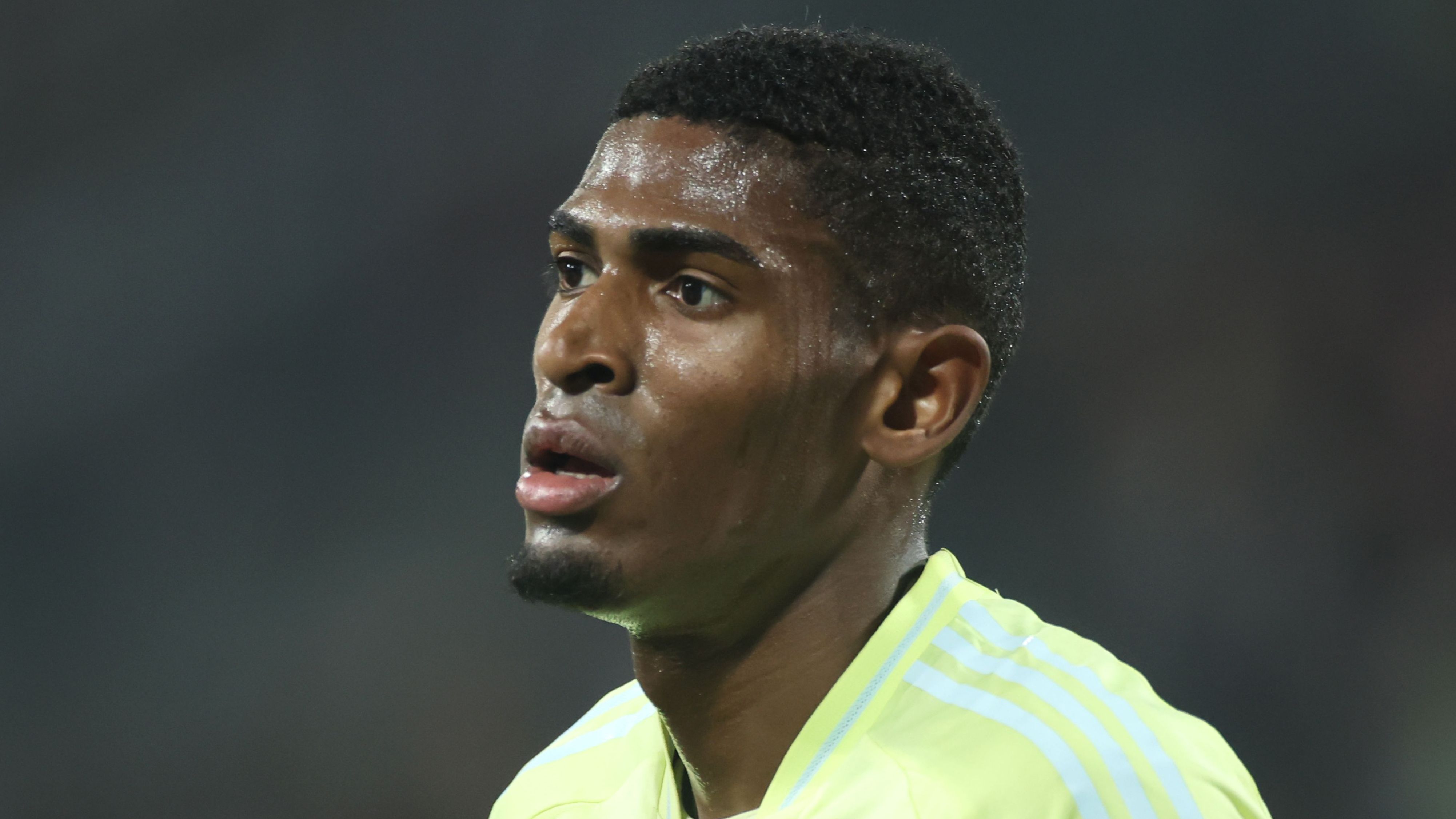 images-v3-getty-2206975439-crop-MM5DIMBQGM5DEMRVGI5G433XMU5DSMRWHI4TS===-GettyImages-2206975439