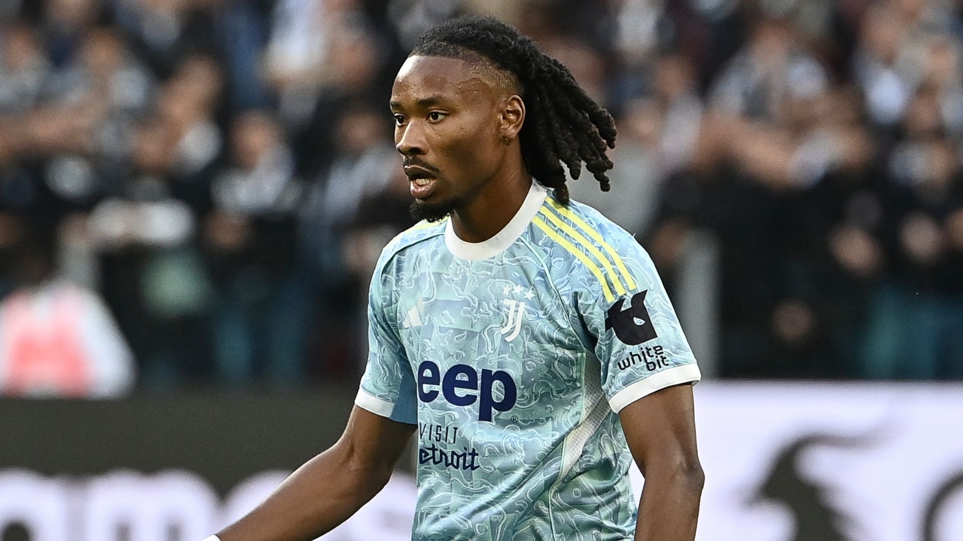 images-v3-blt3935ff9e32a64af2-Thuram%20Juventus%20(1)