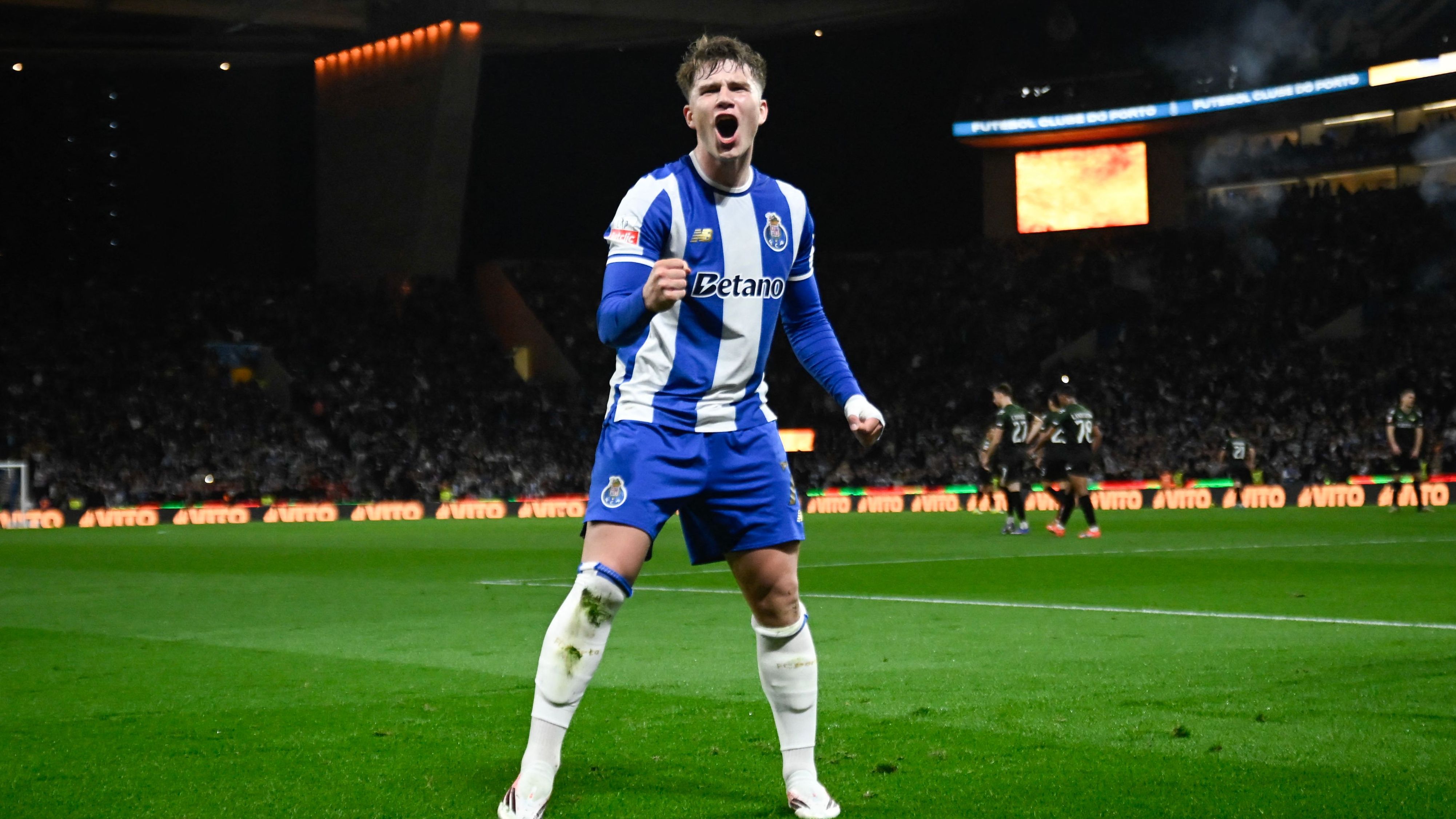 images-v3-getty-2266256272-crop-MM5DIMBQGM5DEMRVGI5G433XMU5DMOJVHI4DSMI=-GettyImages-2266256272