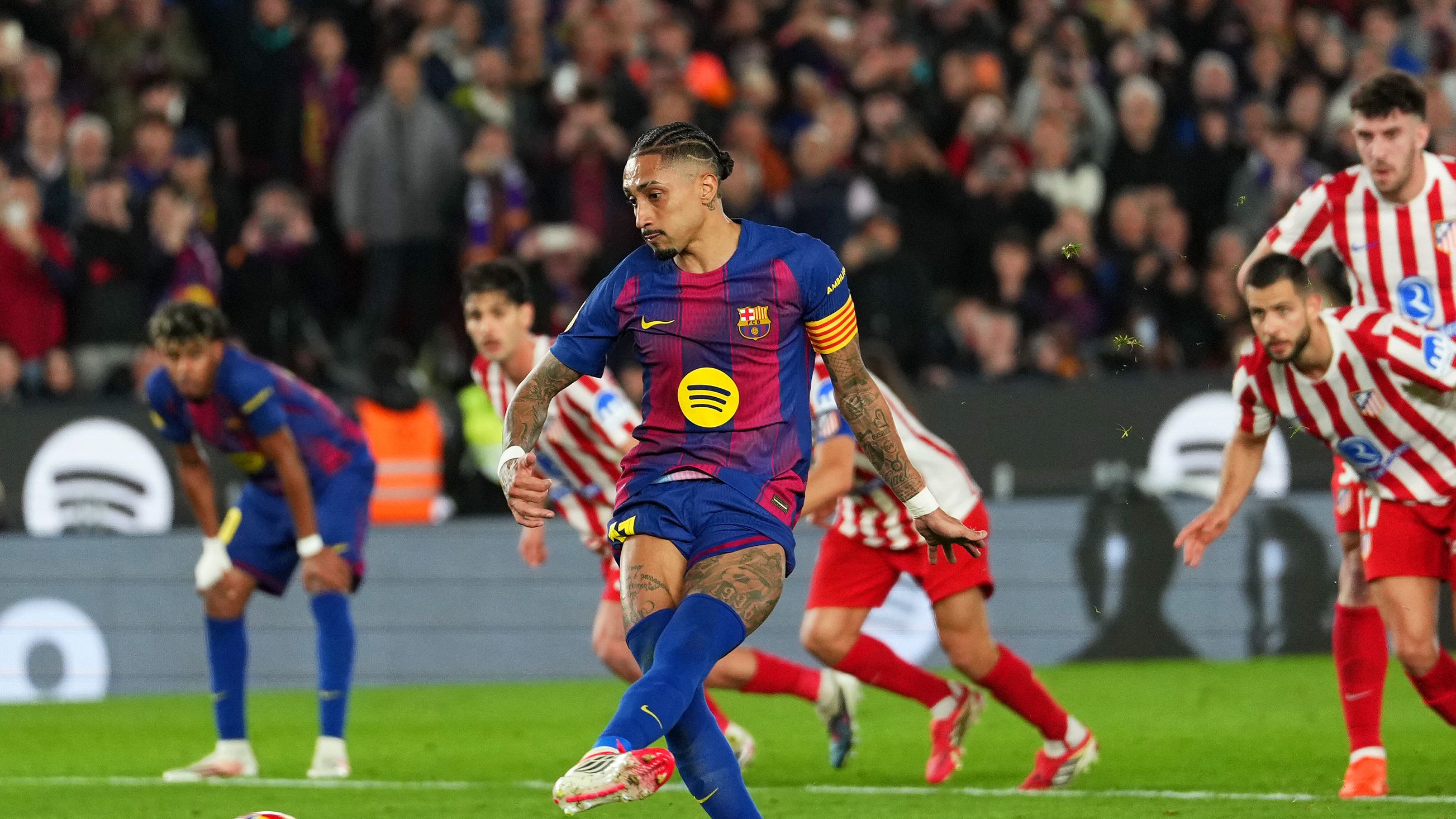 images-v3-getty-2264630431-crop-MM5DENRQGY5DCNBWGY5G433XMU5DGMRWHIZTKMY=-GettyImages-2264630431