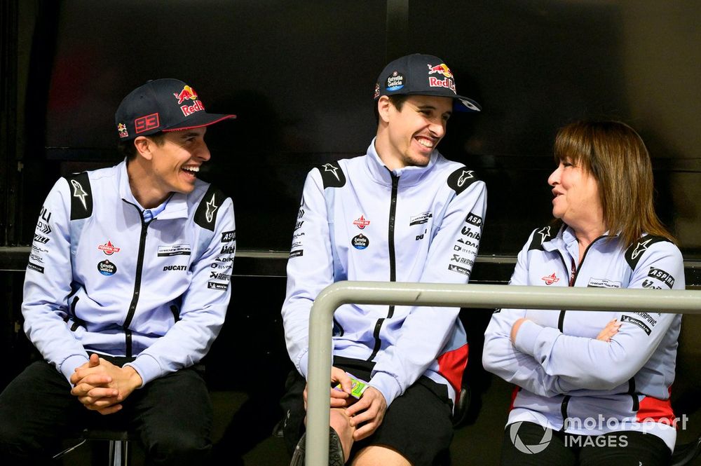 images-mgl-2wBdMZe0-s1000-marc-marquez-gresini-racing-al