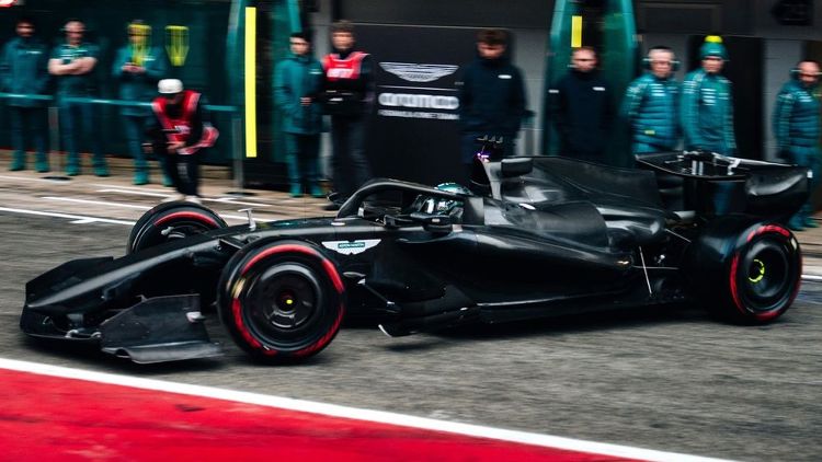 images-mgl-27NQRox0-s1000-lance-stroll-aston-martin