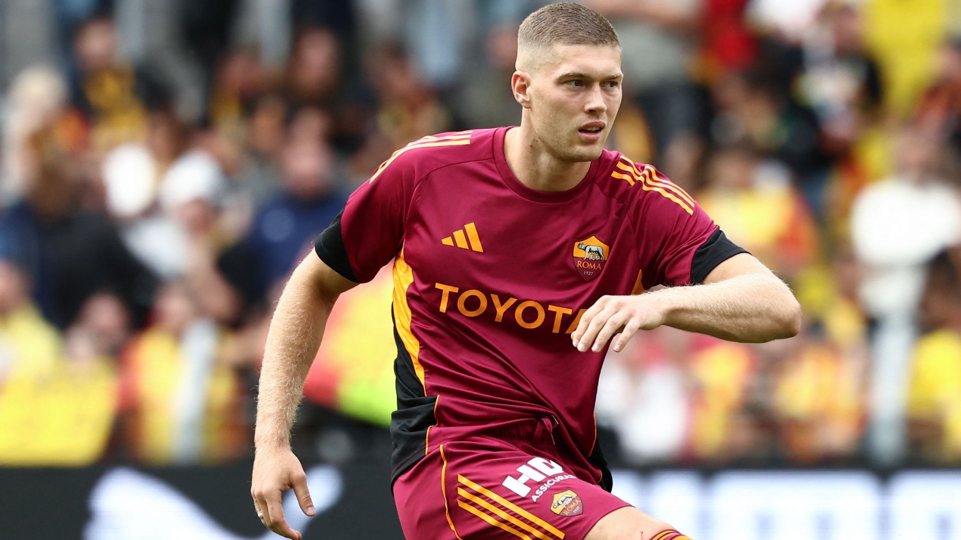 images-v3-bltb4e466491f8c0775-Dovbyk%20Roma