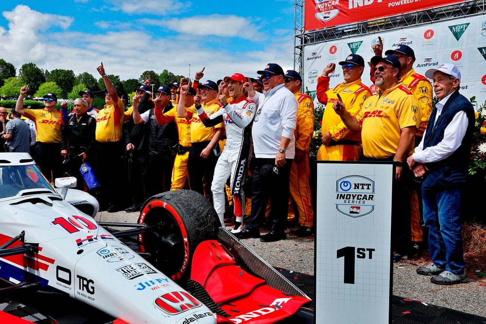 images-mgl-6b7dpb30-s1000-alex-palou-chip-ganassi-racing