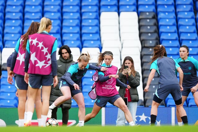 v2-image-production-e34aefc59f2dd11af4fc63d28d901e49Y29udGVudHNlYXJjaGFwaSwxNzUzNTQ0MDkx-2.75996507