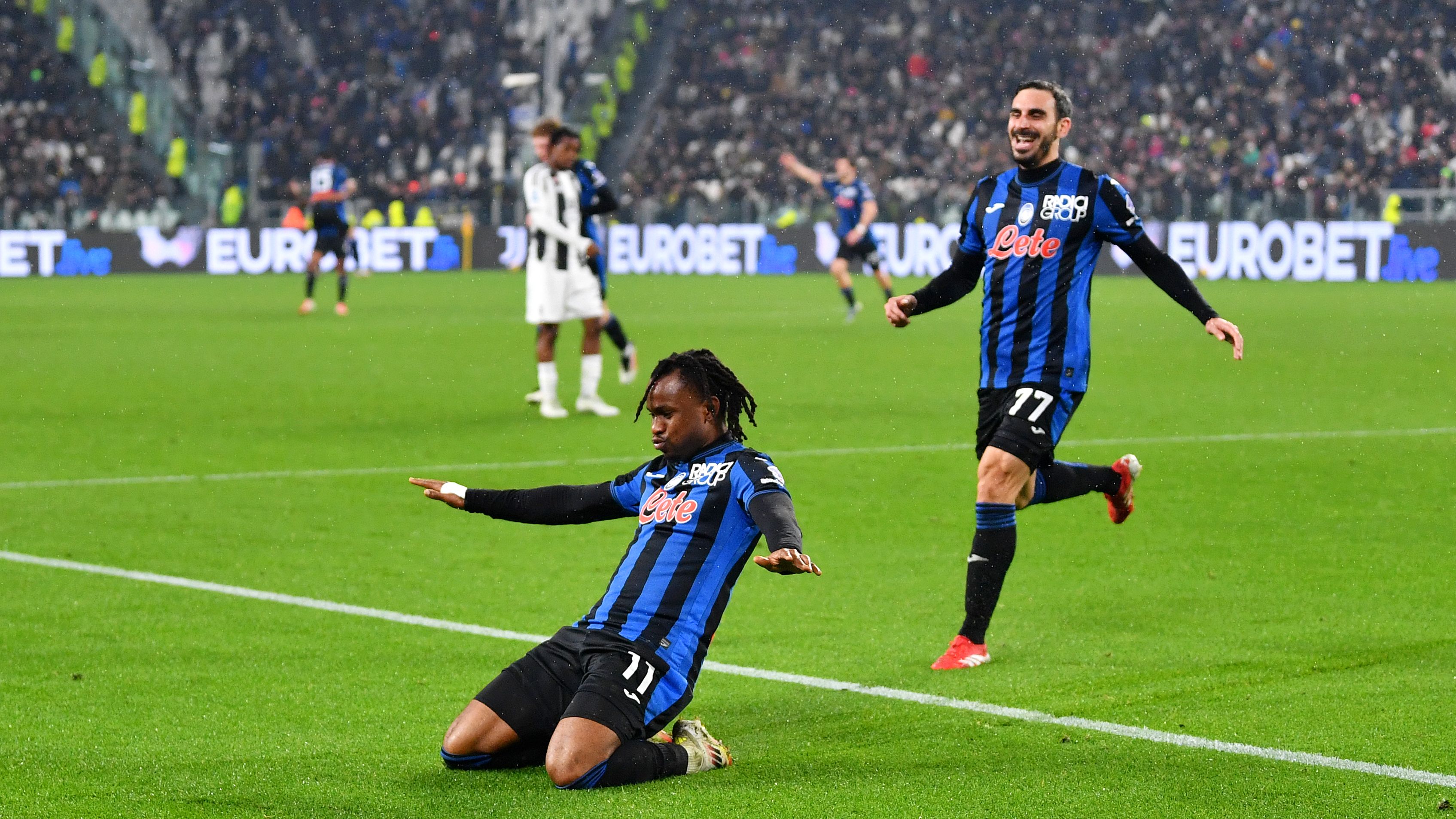 images-v3-getty-2204211314-crop-MM5DGMZZGA5DCOJQG45G433XMU5DAORRG43Q====-GettyImages-2204211314