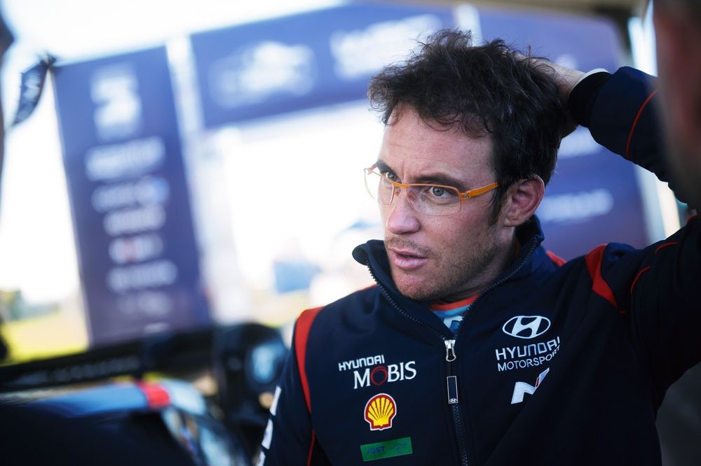 images-mgl-YP3v95A2-s1000-thierry-neuville-hyundai-world