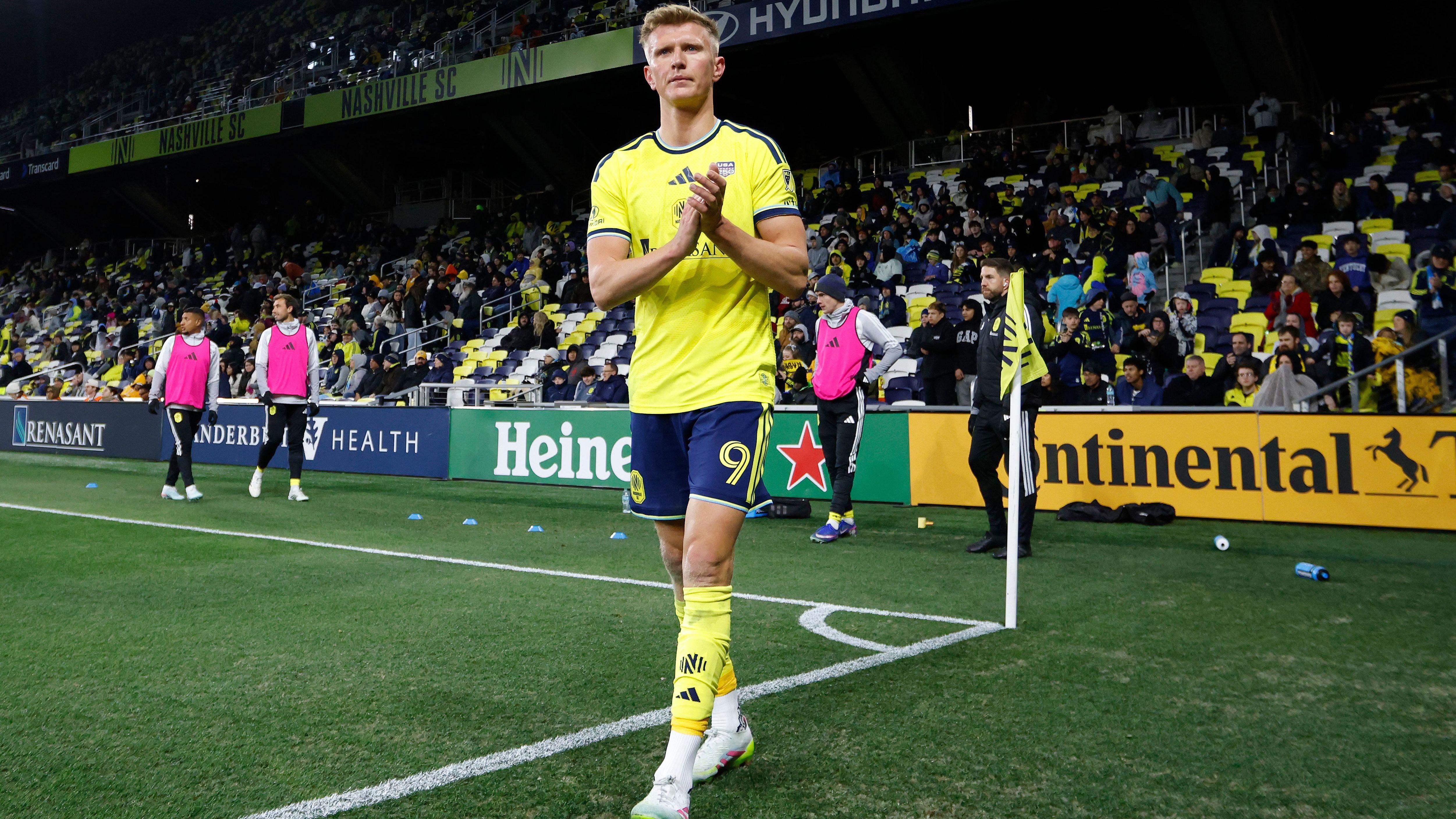 images-v3-getty-2263585467-crop-MM5DKMBQGQ5DEOBRGU5G433XMU5DAORSGYYQ====-GettyImages-2263585467