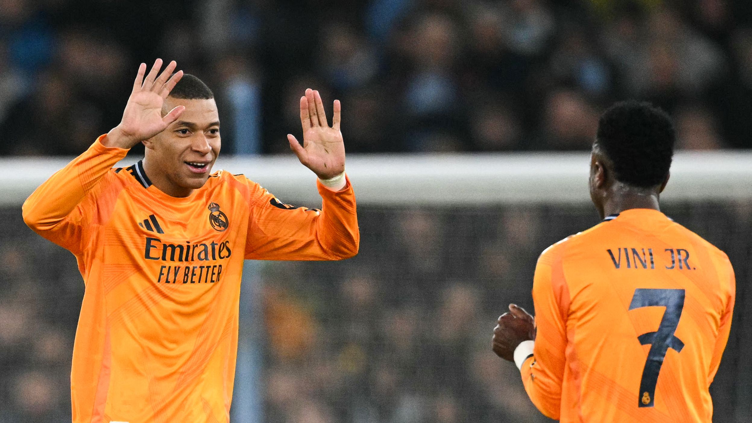 images-v3-getty-2198391089-crop-MM5DENBZGU5DCNBQGM5G433XMU5DAORRGMYA====-GettyImages-2198391089