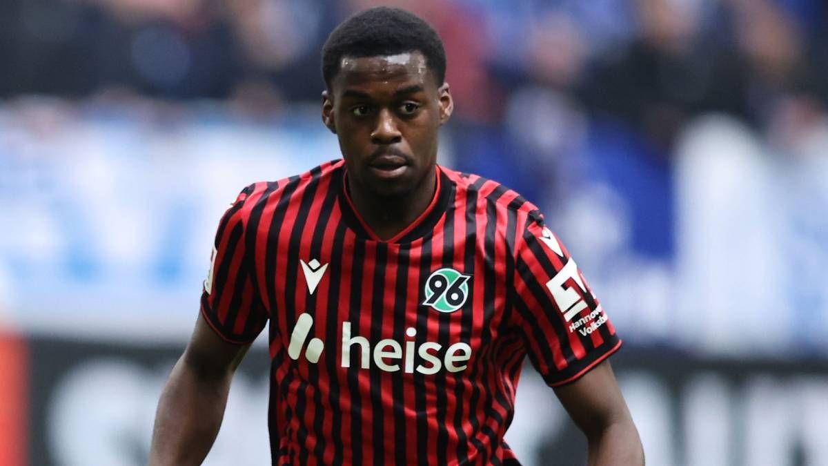 images-v3-blt1d1a6728d64b2d90-GettyImages-2266649933%20(1)