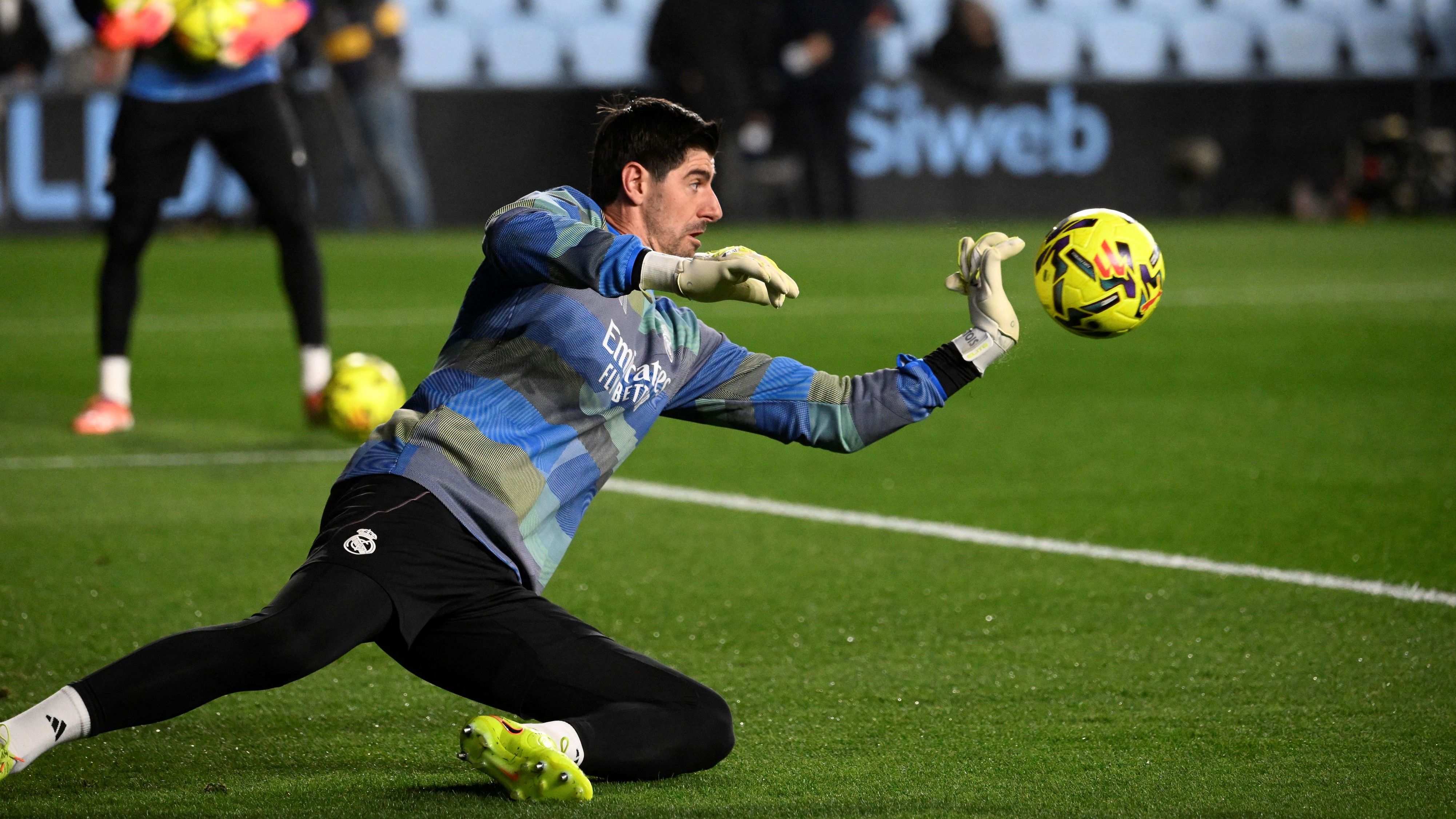 images-v3-getty-2264532261-crop-MM5DIMBQGM5DEMRVGI5G433XMU5DMMBXHI4TQMA=-GettyImages-2264532261