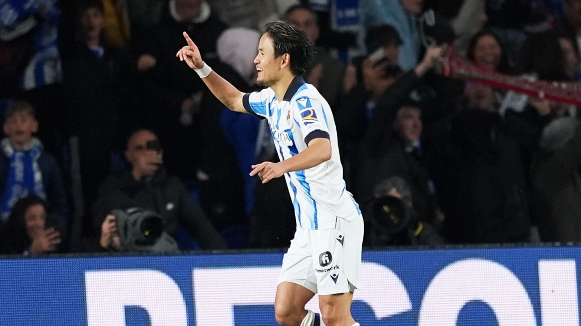 images-v3-bltc7901b5c6848a936-FotoJet_-_2024-04-27T062813.695