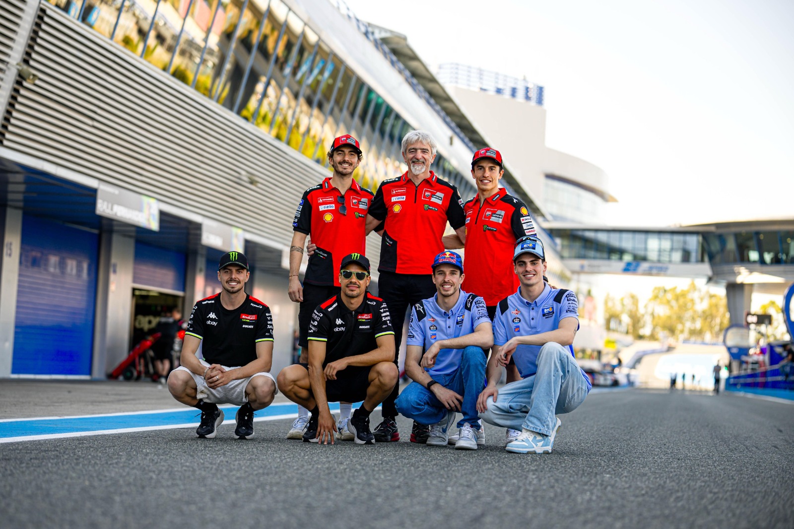 static-img-news-ducati-pilotos-motogp-2025-gig