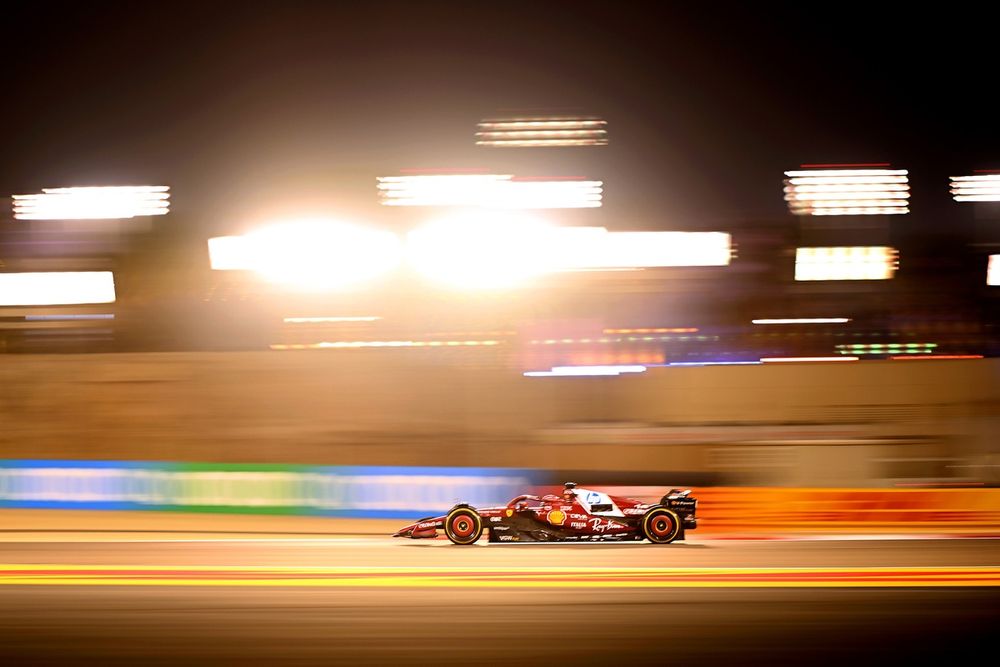 images-mgl-Y99KkO8Y-s1000-charles-leclerc-ferrari