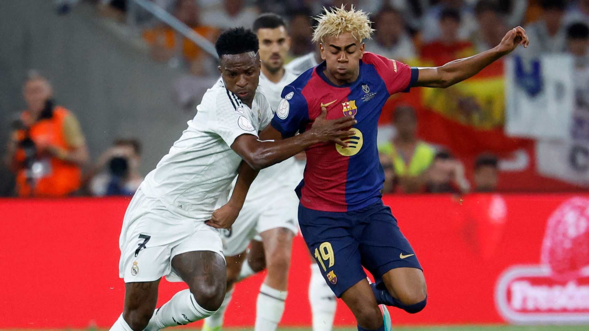 images-v3-blt9aeca69d9caa2350-real%20madrid%20barcelon