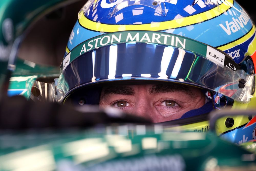 images-mgl-0rGXrVq2-s1000-fernando-alonso-aston-martin-r