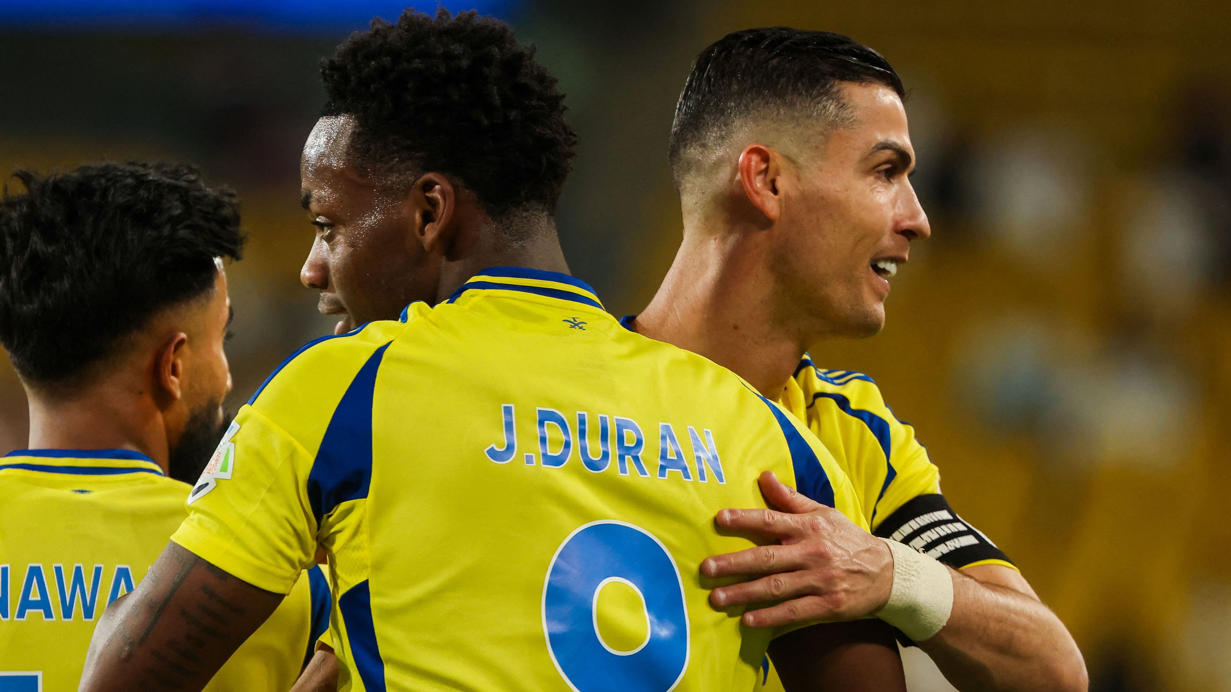 images-v3-getty-2204547382-crop-MM5DIMBQGM5DEMRVGI5G433XMU5DQNJTHI3DK===-GettyImages-2204547382