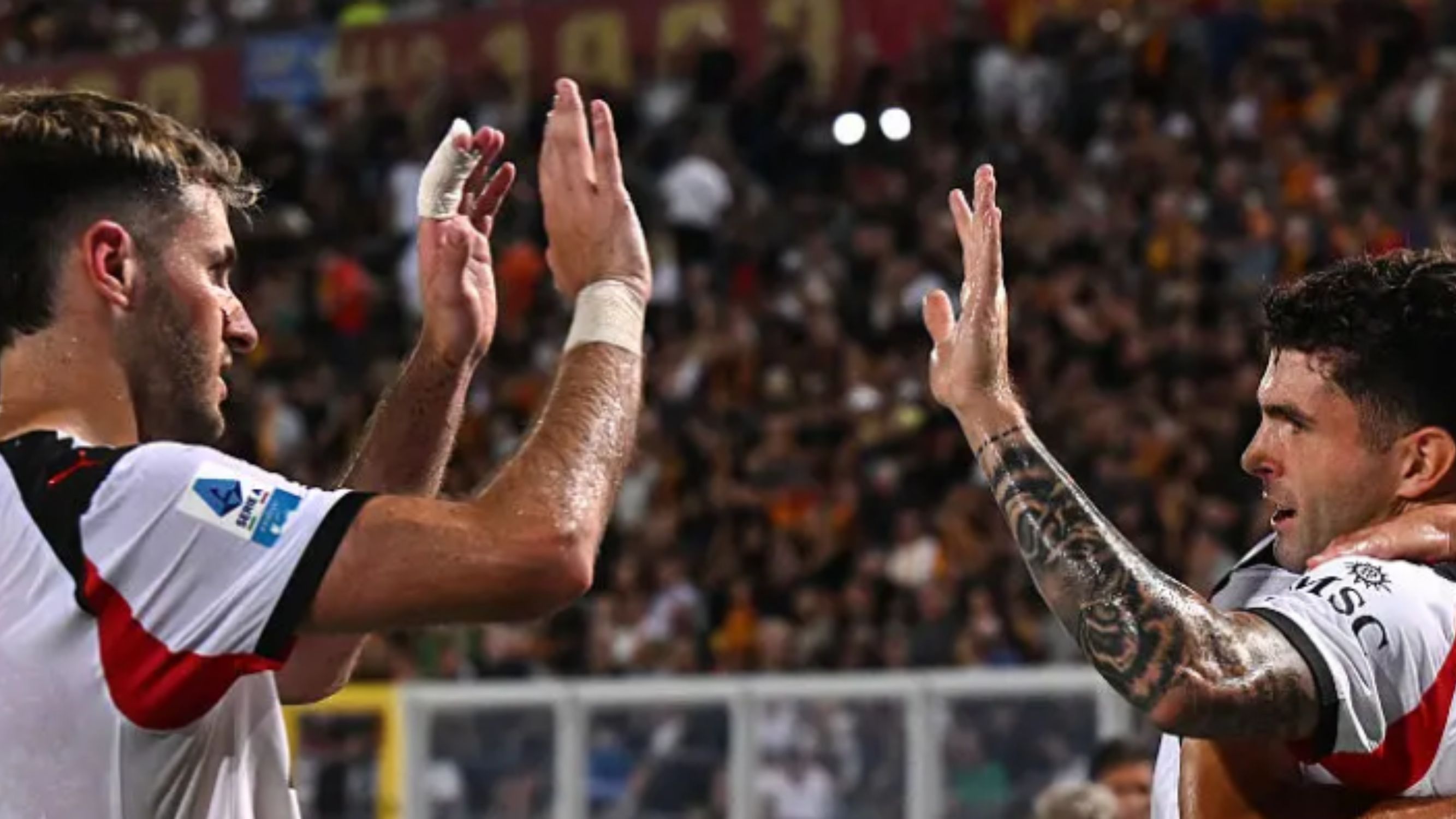 images-v3-blt16d7a1f0d864373c-crop-MM5DENRWG45DCNJQGA5G433XMU5DCNRXHIYA====-gimenez%20pulisic%20desk