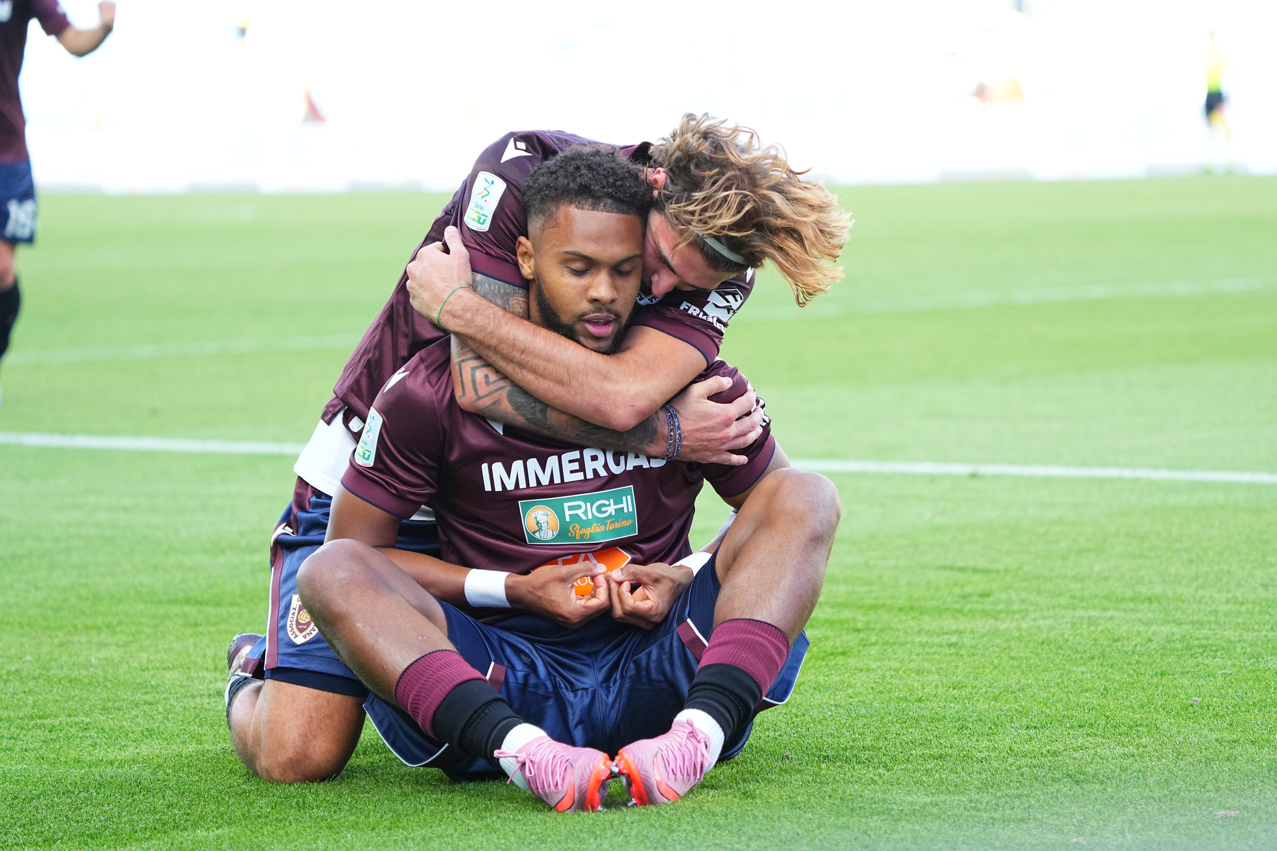 images-v3-blt767cafeb43157da1-ALE04880