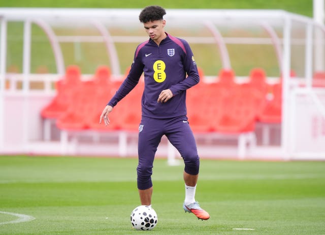 v2-image-production-2c3de2e04bb62b7cc1ef0e575e509e49Y29udGVudHNlYXJjaGFwaSwxNzYyMjUyOTQz-2.81928155