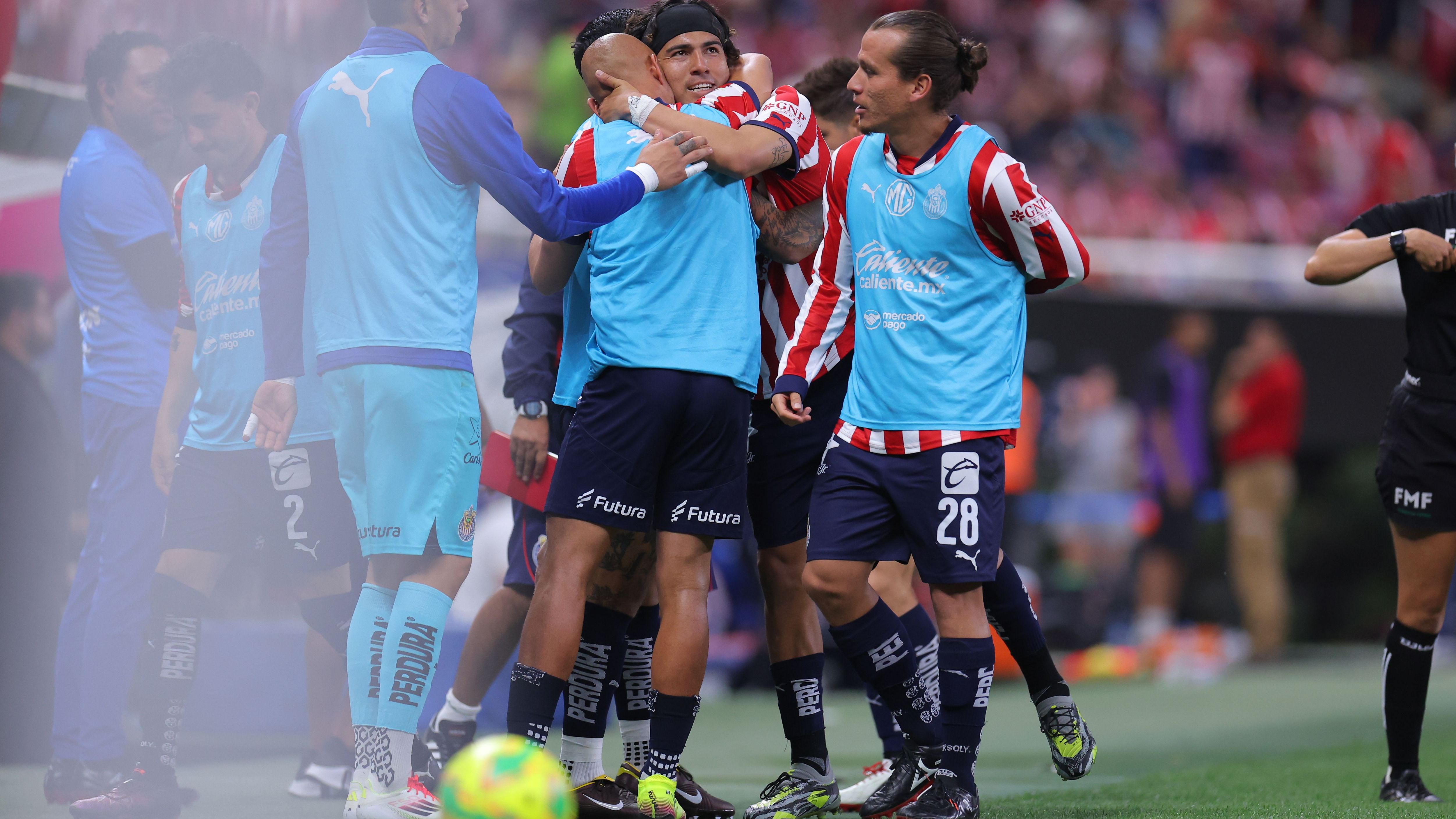 images-v3-getty-2209897815-crop-MM5DKMBQGQ5DEOBRGU5G433XMU5DAORSGYYQ====-GettyImages-2209897815