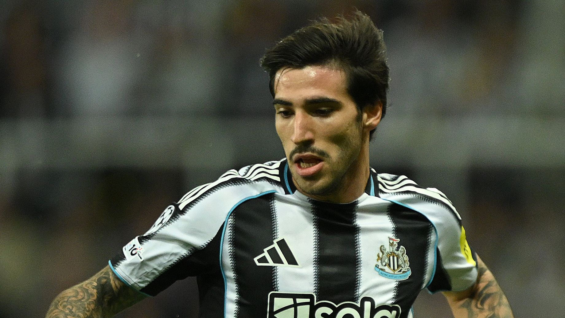 images-v3-getty-2236260710-crop-MM5DCOBUGA5DCMBTGU5G433XMU5DCNJWHIZDQOI=-GettyImages-2236260710