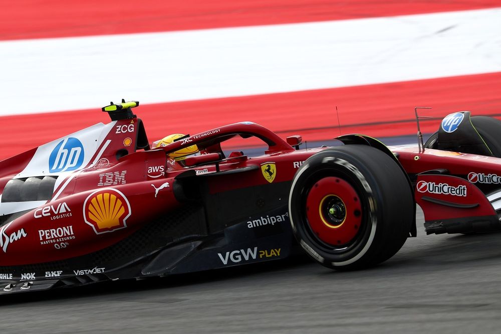 images-mgl-254Moml0-s1000-lewis-hamilton-ferrari