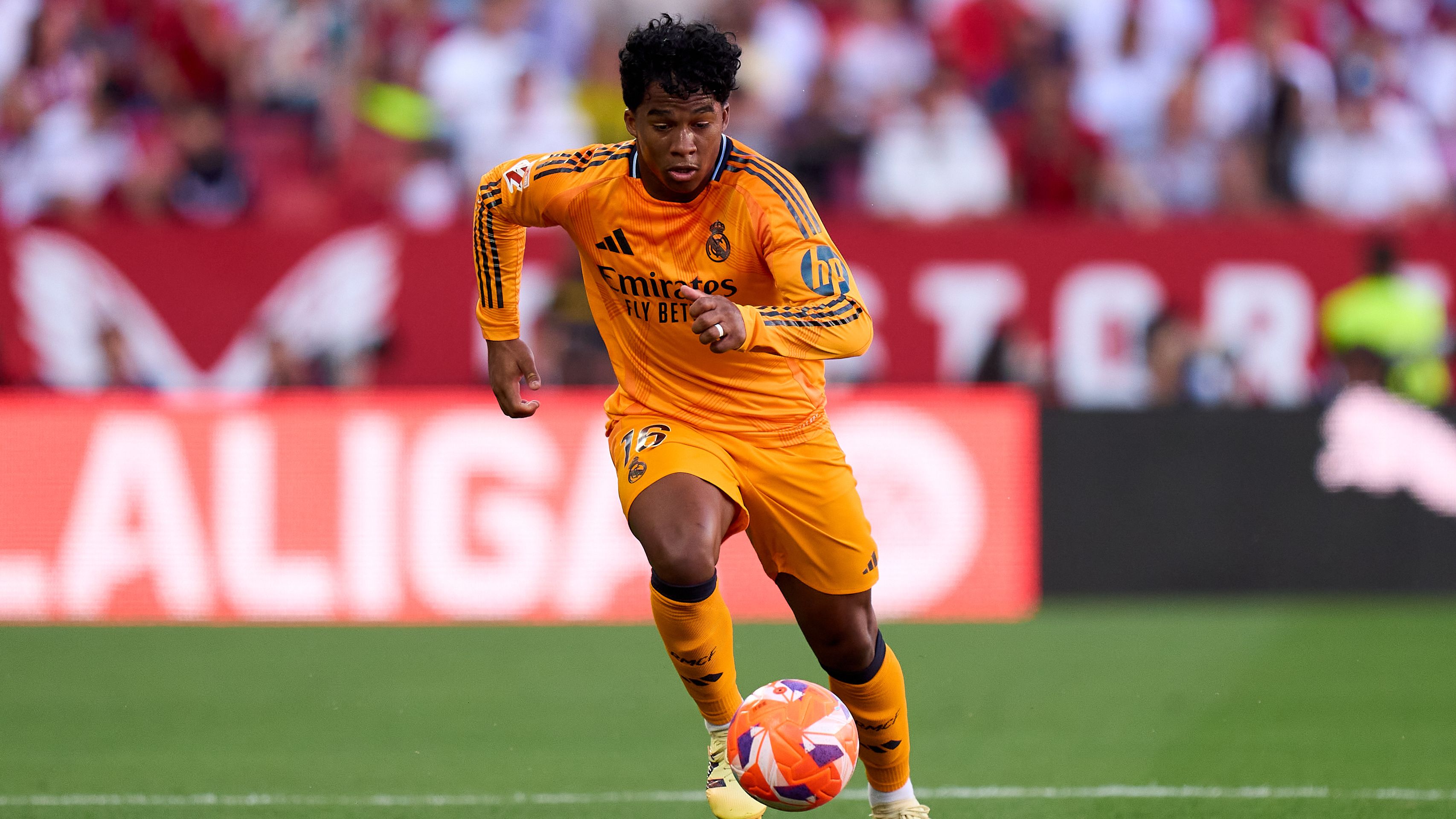 images-v3-getty-2215836559-crop-MM5DGNBRGM5DCOJSGA5G433XMU5DAORRGAYA====-GettyImages-2215836559