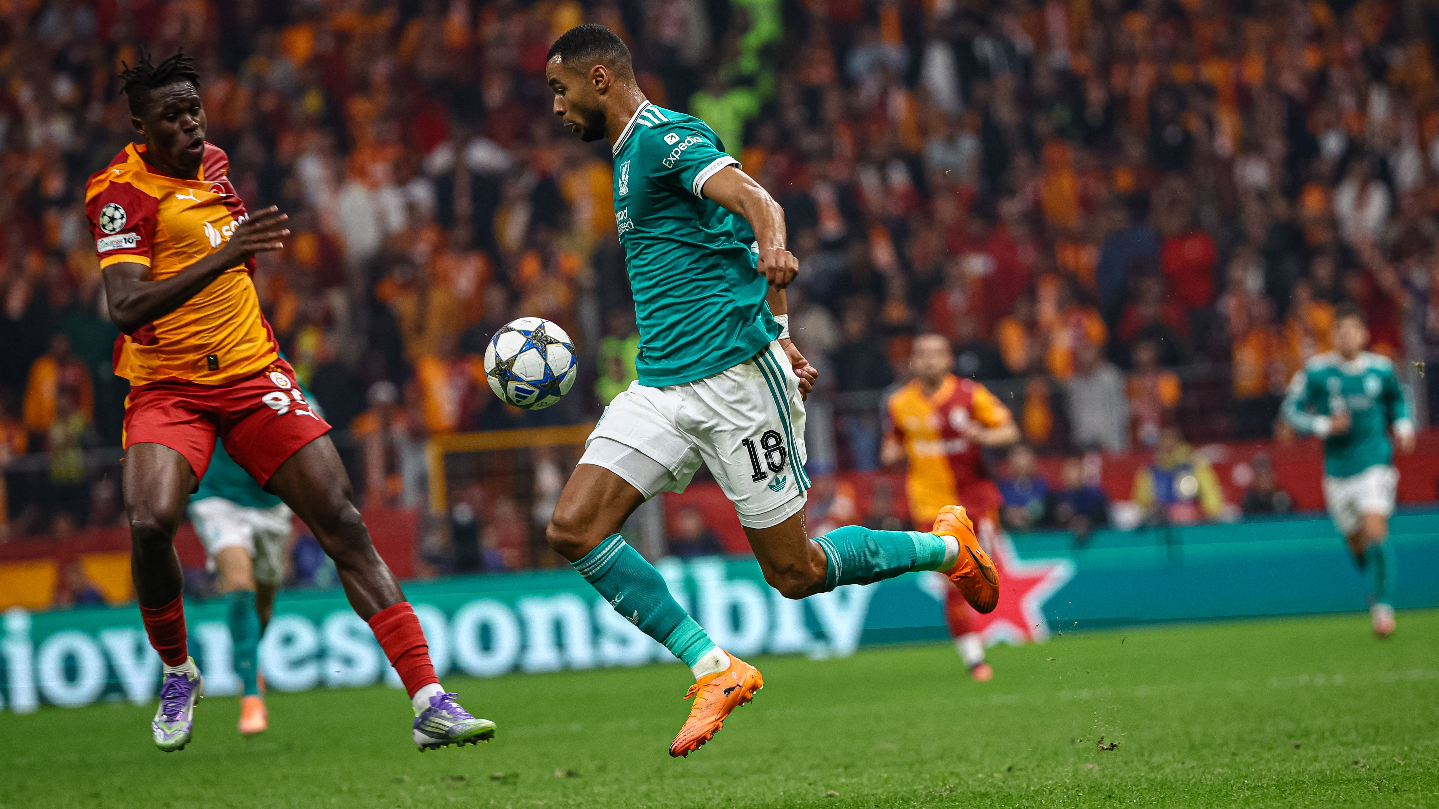 images-v3-getty-2238246813-crop-MM5DKMBQGA5DEOBRGM5G433XMU5DAORSGYYA====-GettyImages-2238246813