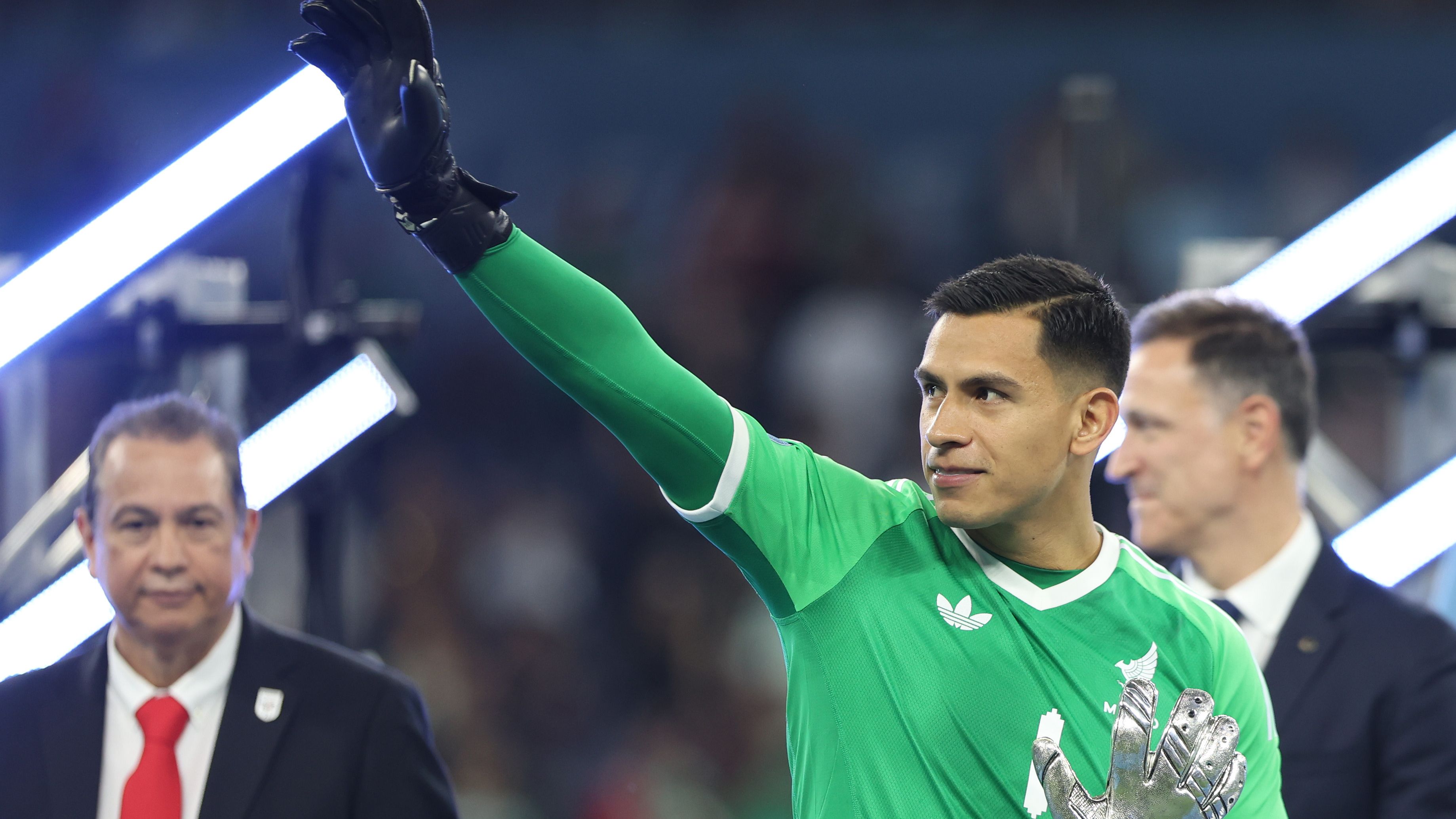 images-v3-getty-2206599320-crop-MM5DGNRXG45DEMBWHA5G433XMU5DIMBQHIYTSMY=-GettyImages-2206599320