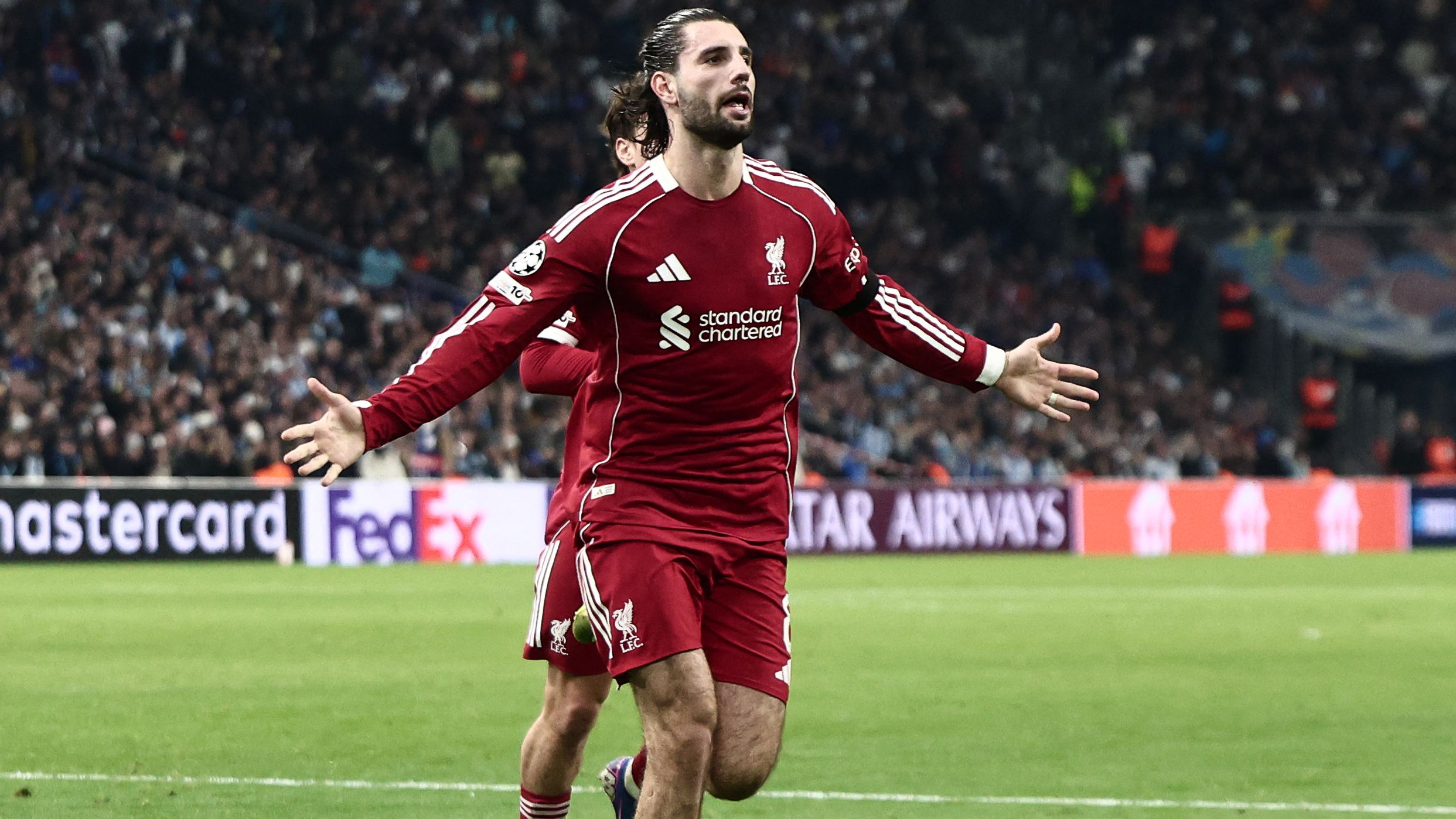 images-v3-getty-2256889482-crop-MM5DENBYGU5DCMZZHA5G433XMU5DCNBVHIZDQNY=-GettyImages-2256889482