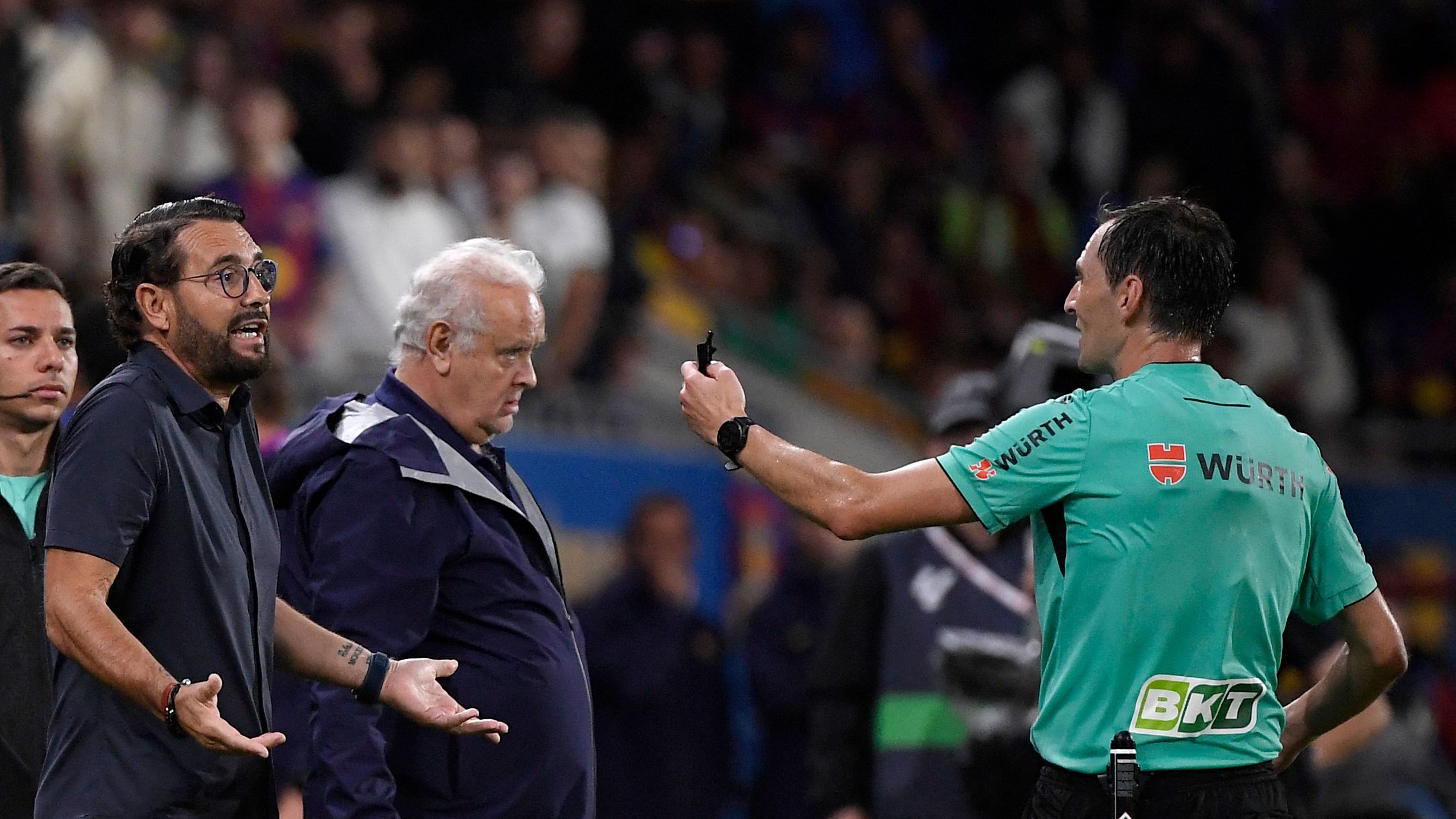 images-v3-getty-2236130928-crop-MM5DENJTHA5DCNBSHA5G433XMU5DAORSGM3Q====-GettyImages-2236130928