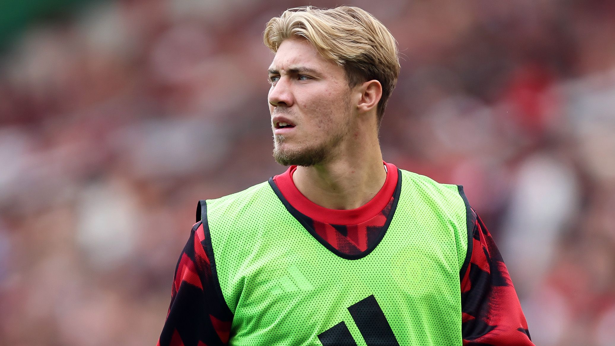 images-v3-getty-2229234048-crop-MM5DEMBXGM5DCMJWGY5G433XMU5DOOBUHIZDAMA=-GettyImages-2229234048