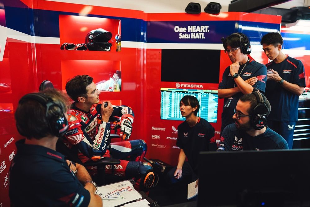 images-mgl-0ZR9PZR0-s1000-luca-marini-honda-hrc