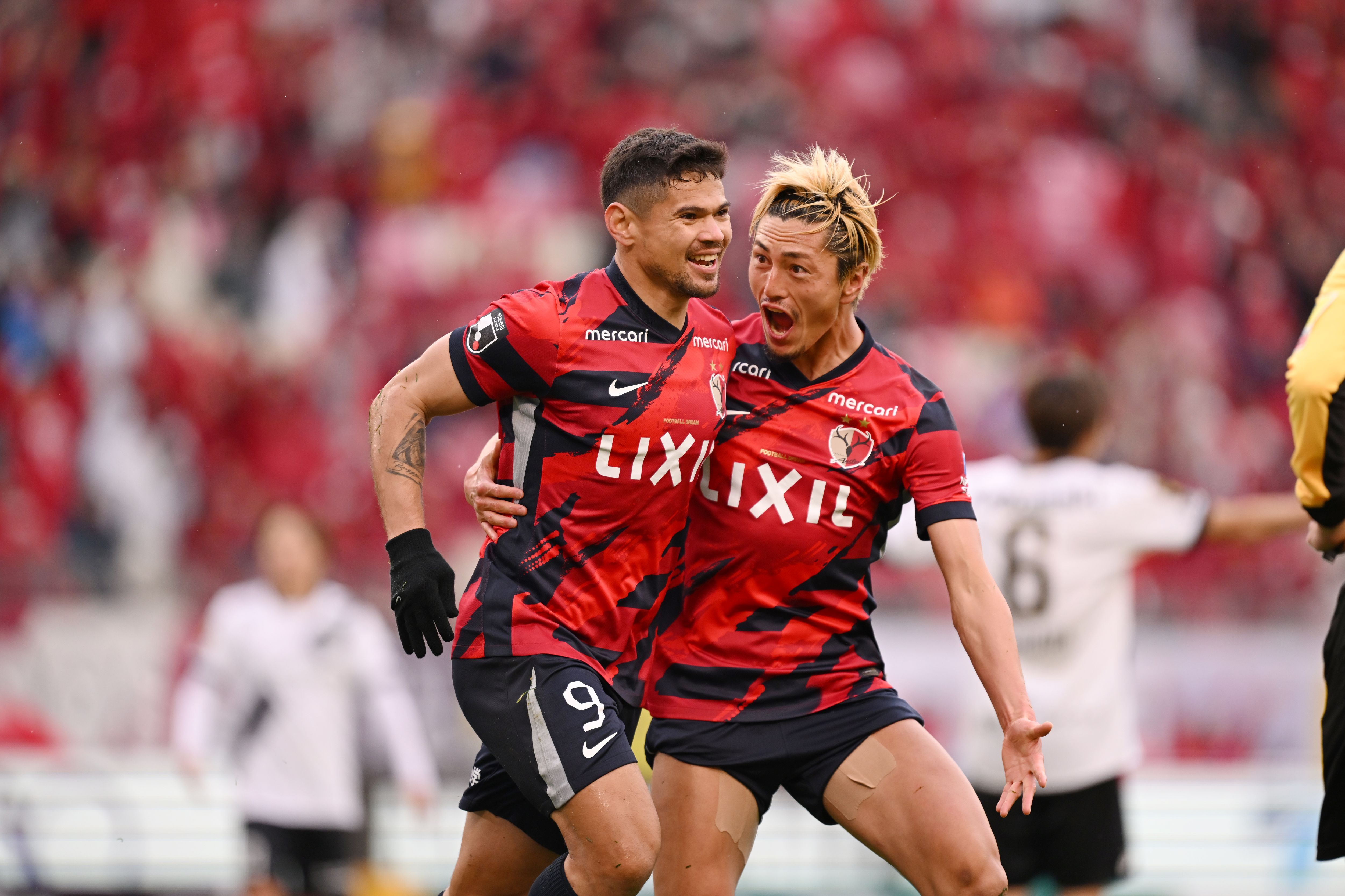 images-v3-bltf6dd6f3dceded744-GettyImages-2207444414