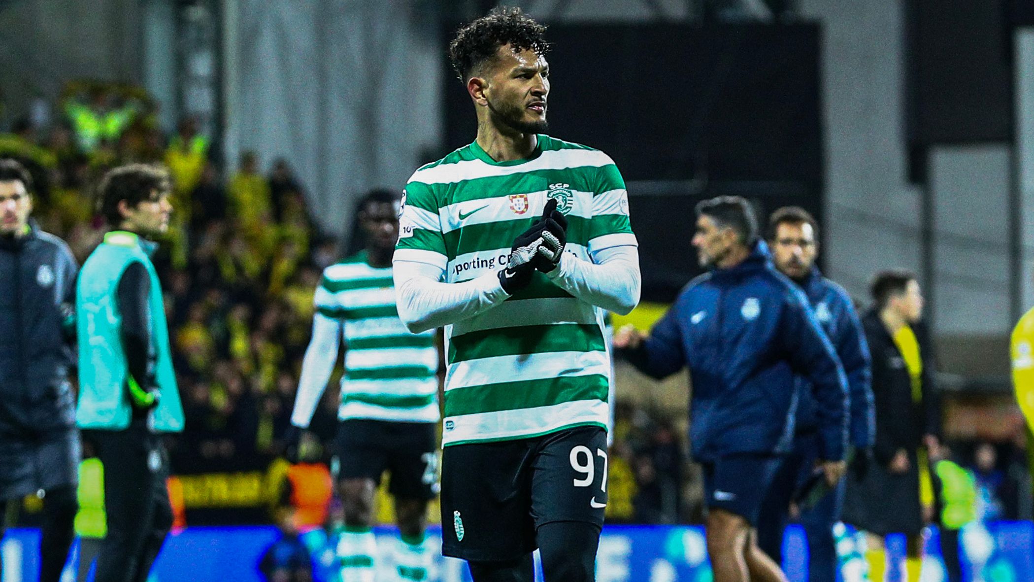 images-v3-getty-2265472507-crop-MM5DEMBZHE5DCMJYGE5G433XMU5DEMBYHIZDE===-GettyImages-2265472507