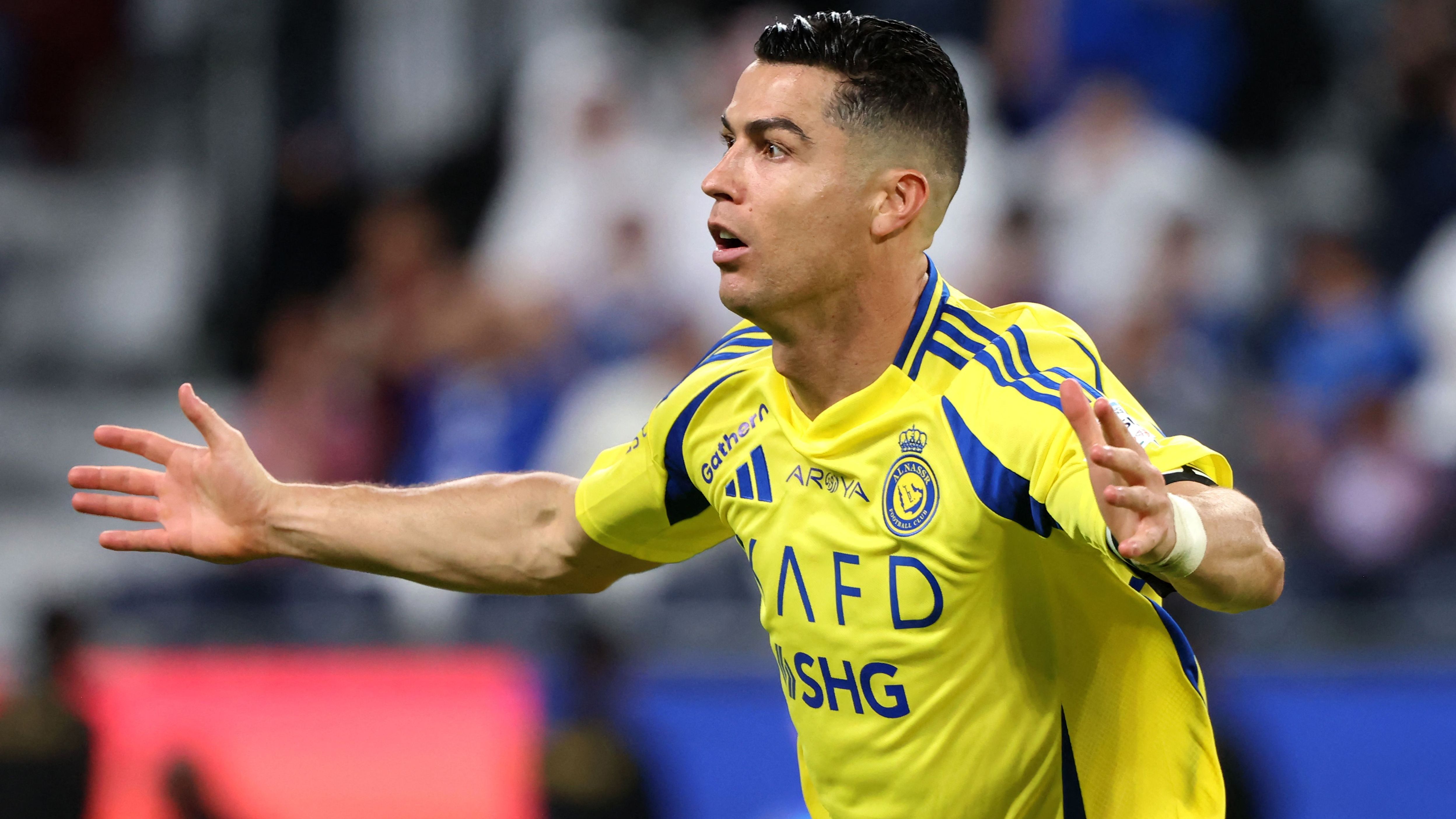 images-v3-getty-2207879486-crop-MM5DIOJZGI5DEOBQHA5G433XMU5DAORRHA4A====-GettyImages-2207879486