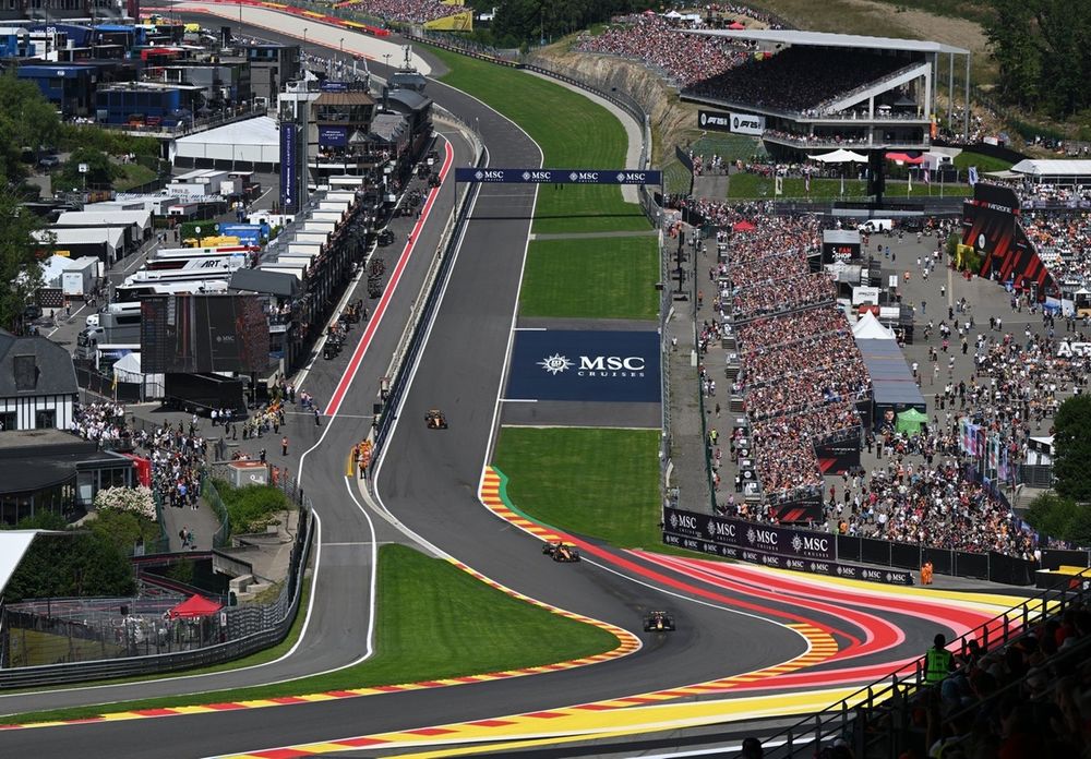 images-mgl-YEQR8jGY-s1000-lando-norris-mclaren-oscar-pia