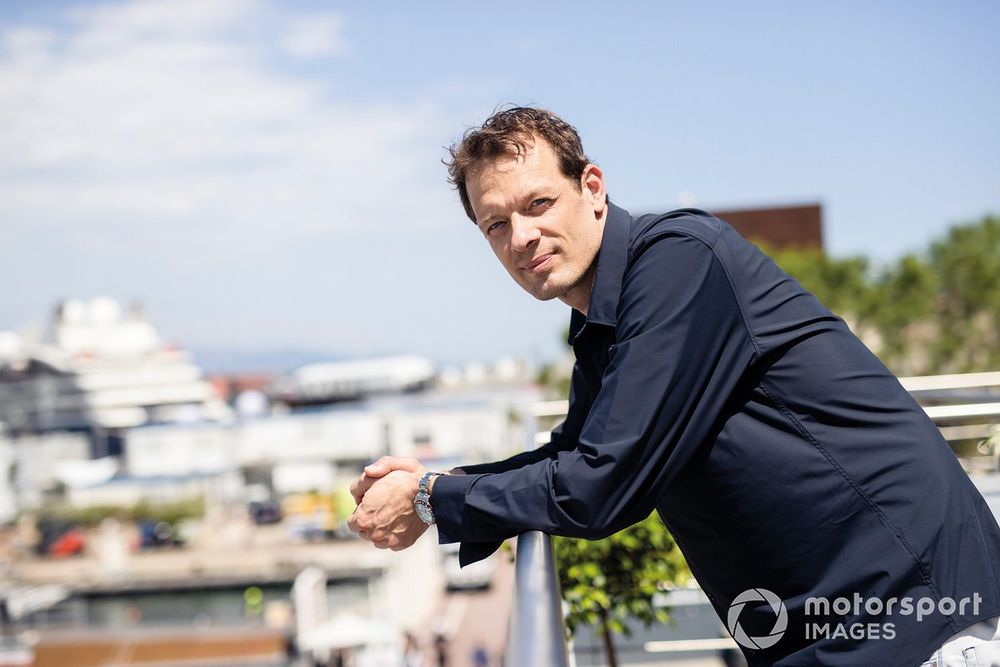 images-mgl-2wB5geB0-s1000-alexander-wurz-1