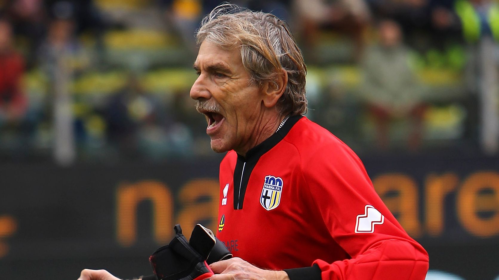 images-v3-getty-184672689-crop-MM5DCNRXGI5DSNBRHJXG653FHIZDCMZ2GY3Q====-GettyImages-184672689