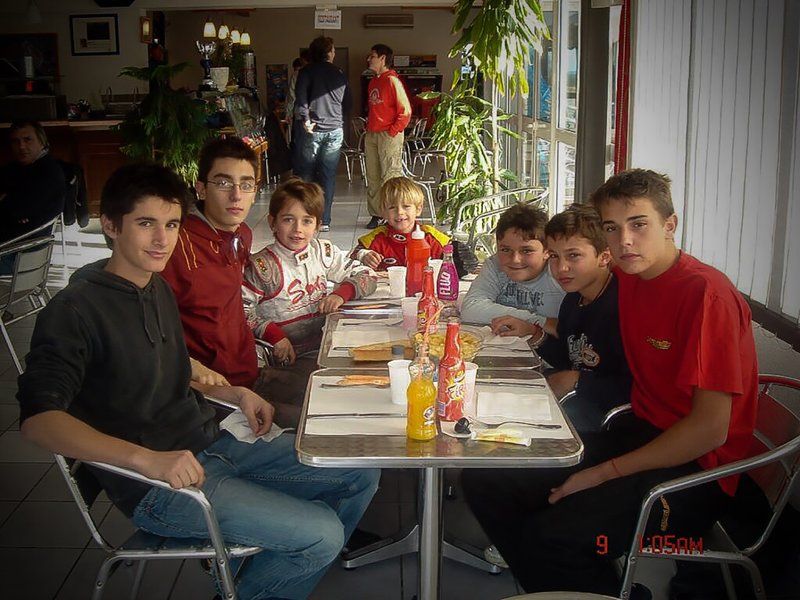 images-mgl-24vjBWd6-s1000-jules-bianchi-and-charles-lecl-1